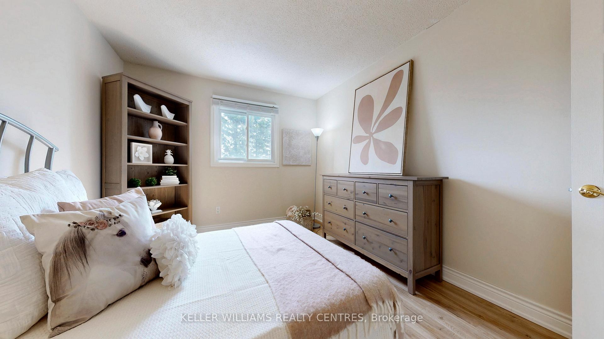 Photo 25 of 15 Beatty Crescent, Aurora, Aurora Highlands — HOMEH