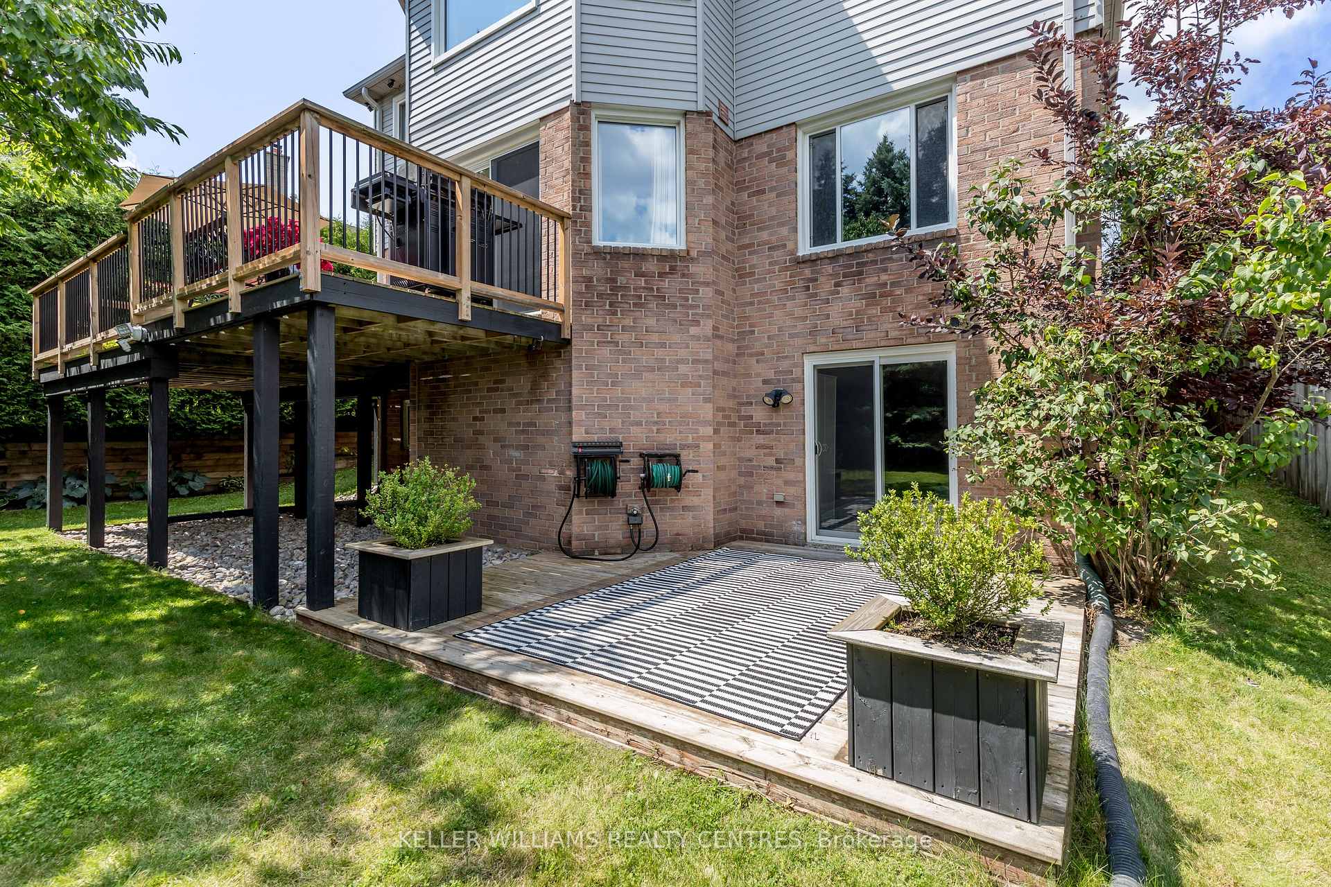 Photo 37 of 15 Beatty Crescent, Aurora, Aurora Highlands — HOMEH