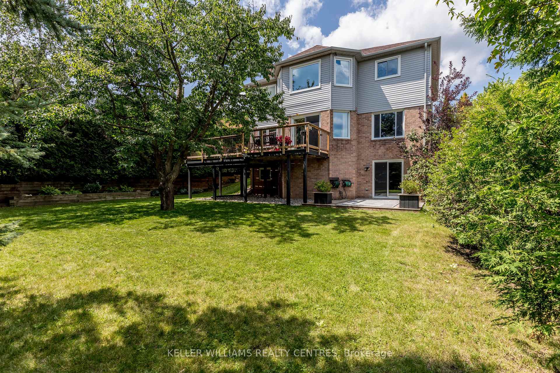 Photo 38 of 15 Beatty Crescent, Aurora, Aurora Highlands — HOMEH