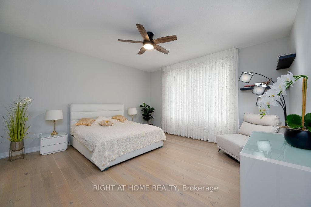 Photo 21 of 159 Boulonnais Grove, Ottawa, Kanata - Emerald Meadows/Trailwest — HOMEH