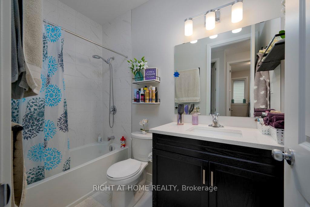 Photo 32 of 159 Boulonnais Grove, Ottawa, Kanata - Emerald Meadows/Trailwest — HOMEH
