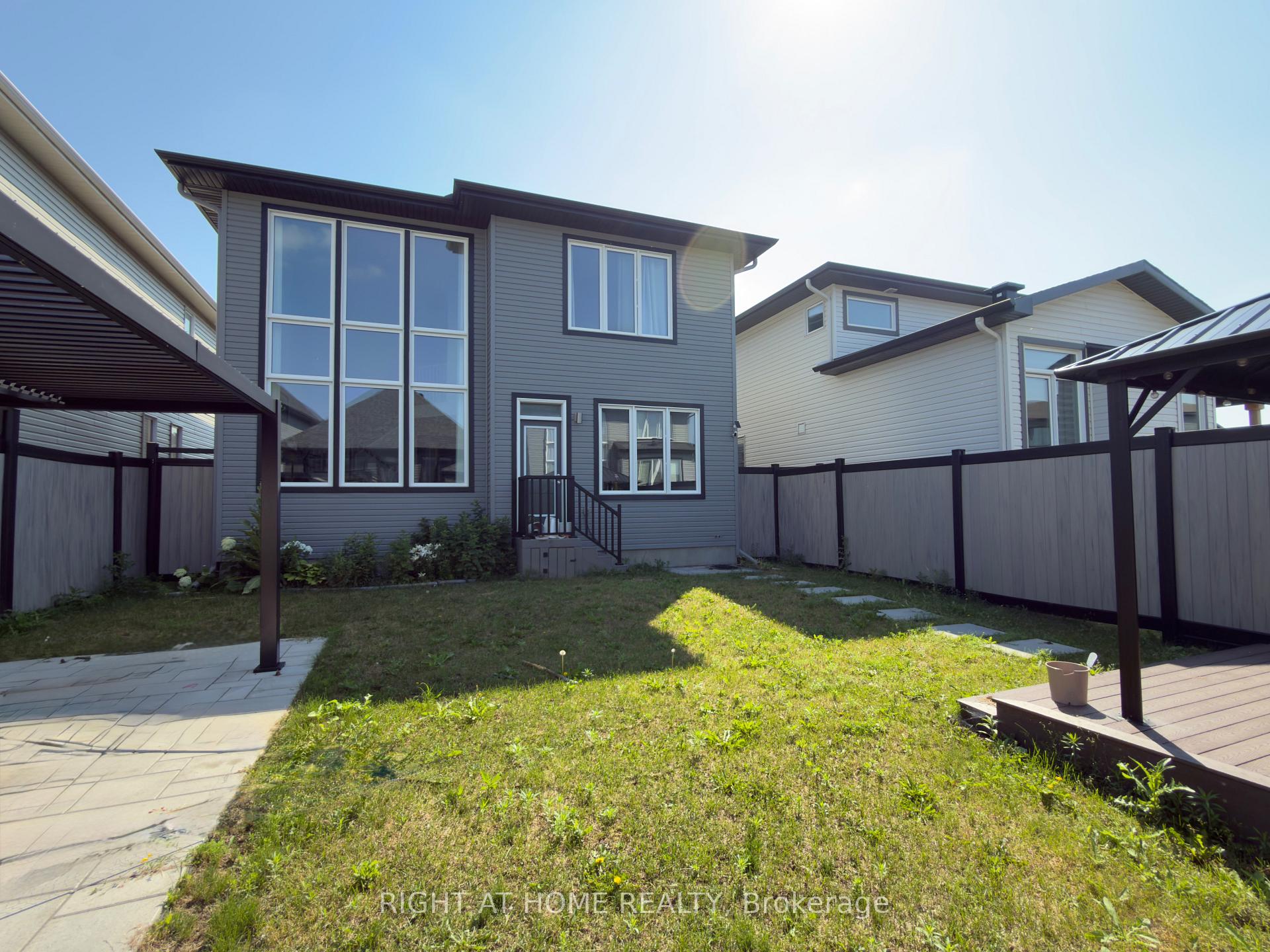 Photo 42 of 159 Boulonnais Grove, Ottawa, Kanata - Emerald Meadows/Trailwest — HOMEH