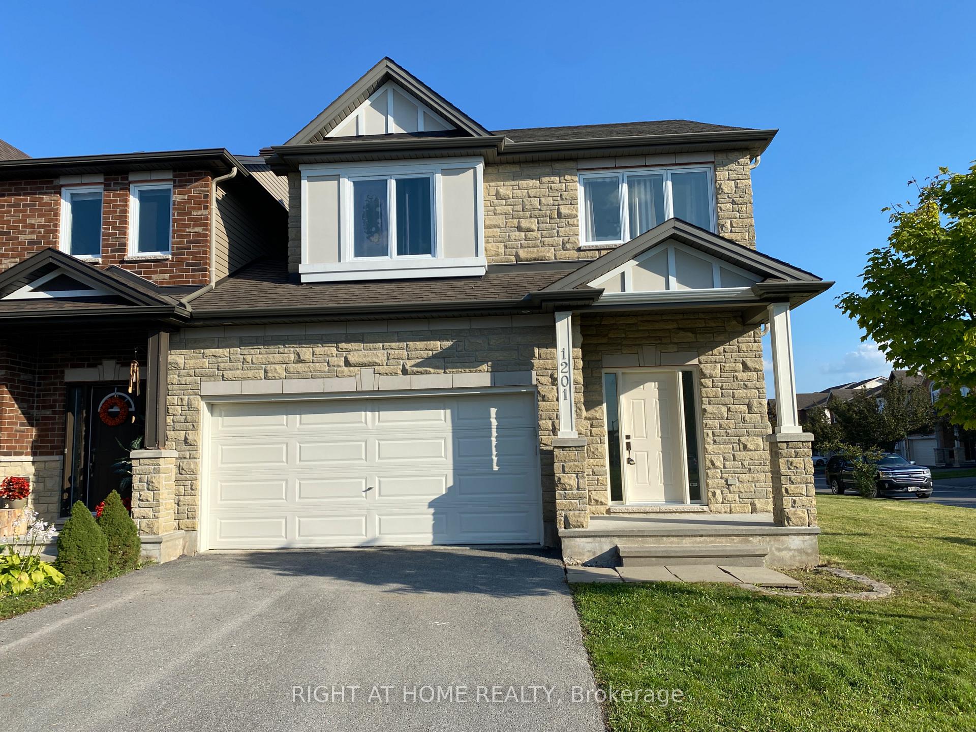 Photo 1 of 1201 Alson Mills Way, Ottawa, Kanata - Emerald Meadows/Trailwest — HOMEH