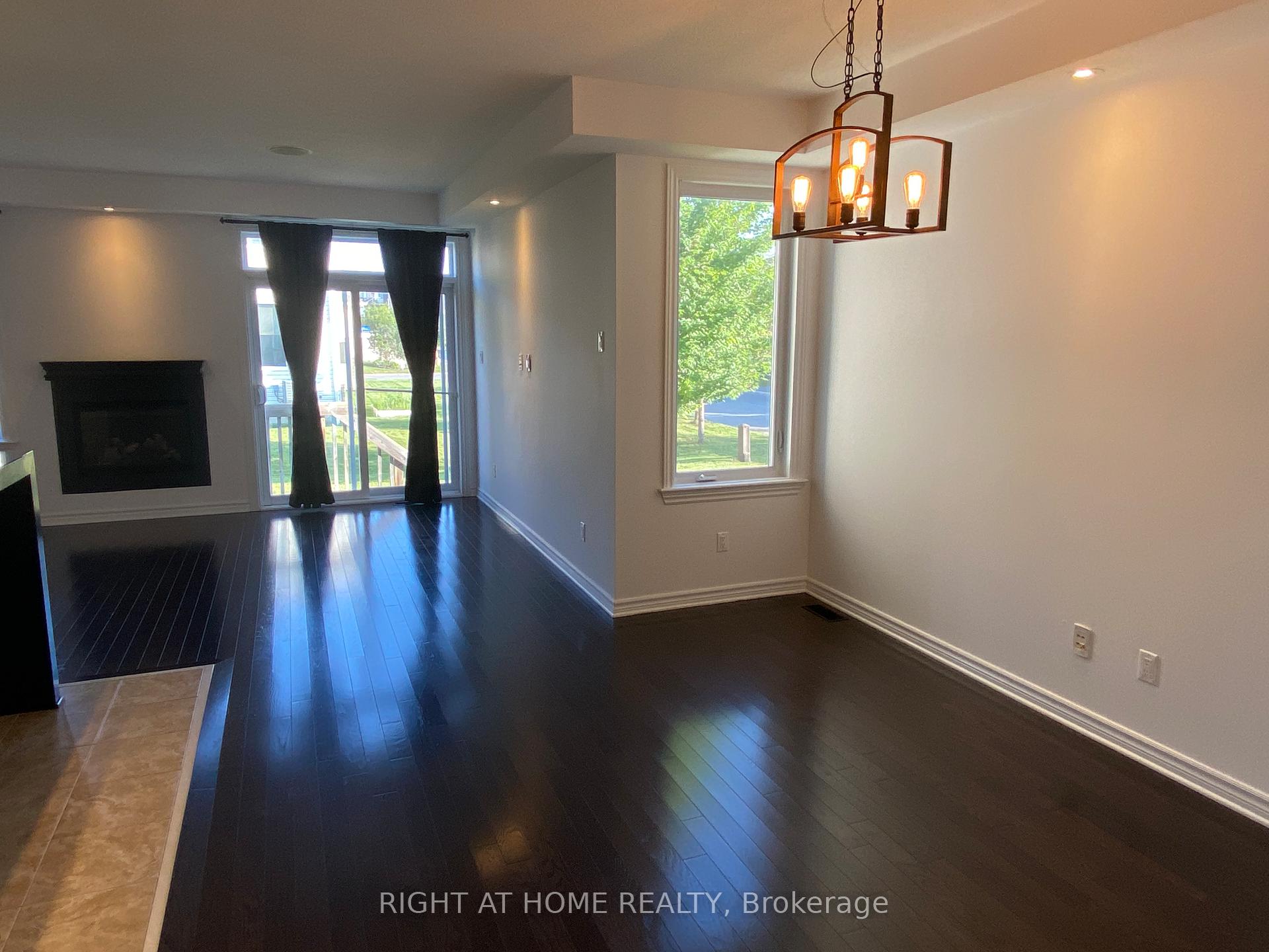 Photo 7 of 1201 Alson Mills Way, Ottawa, Kanata - Emerald Meadows/Trailwest — HOMEH