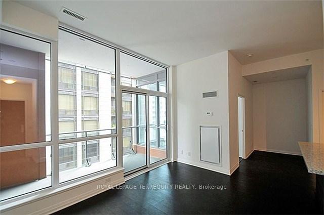 Photo 8 of Unit 206, 8 Mercer Street, Toronto, Waterfront Communities — HOMEH