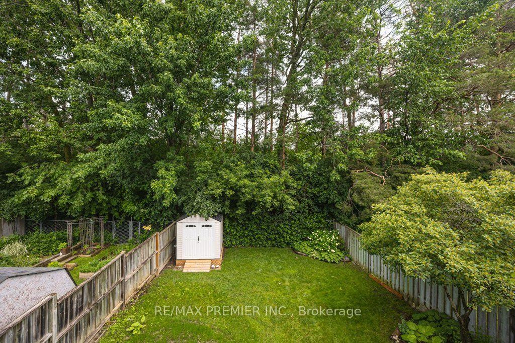 Photo 16 of 93 Kate Aitken Crescent, New Tecumseth, Beeton — HOMEH