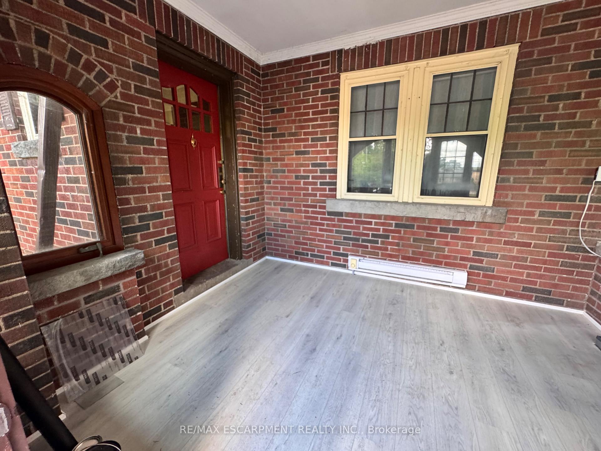 Photo 2 of 62 Plains Road E, Burlington, LaSalle — HOMEH