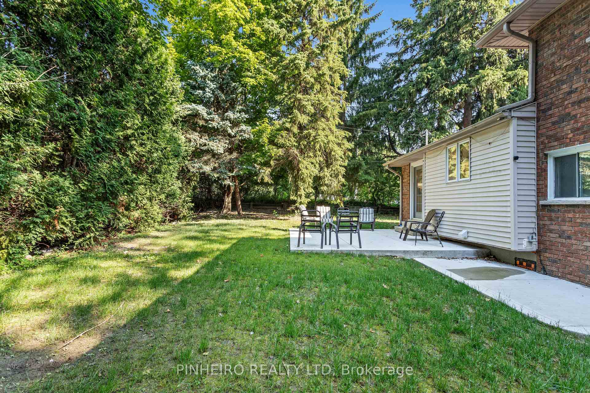 Photo 6 of 1543 Stoneybrook Crescent, London, North G — HOMEH