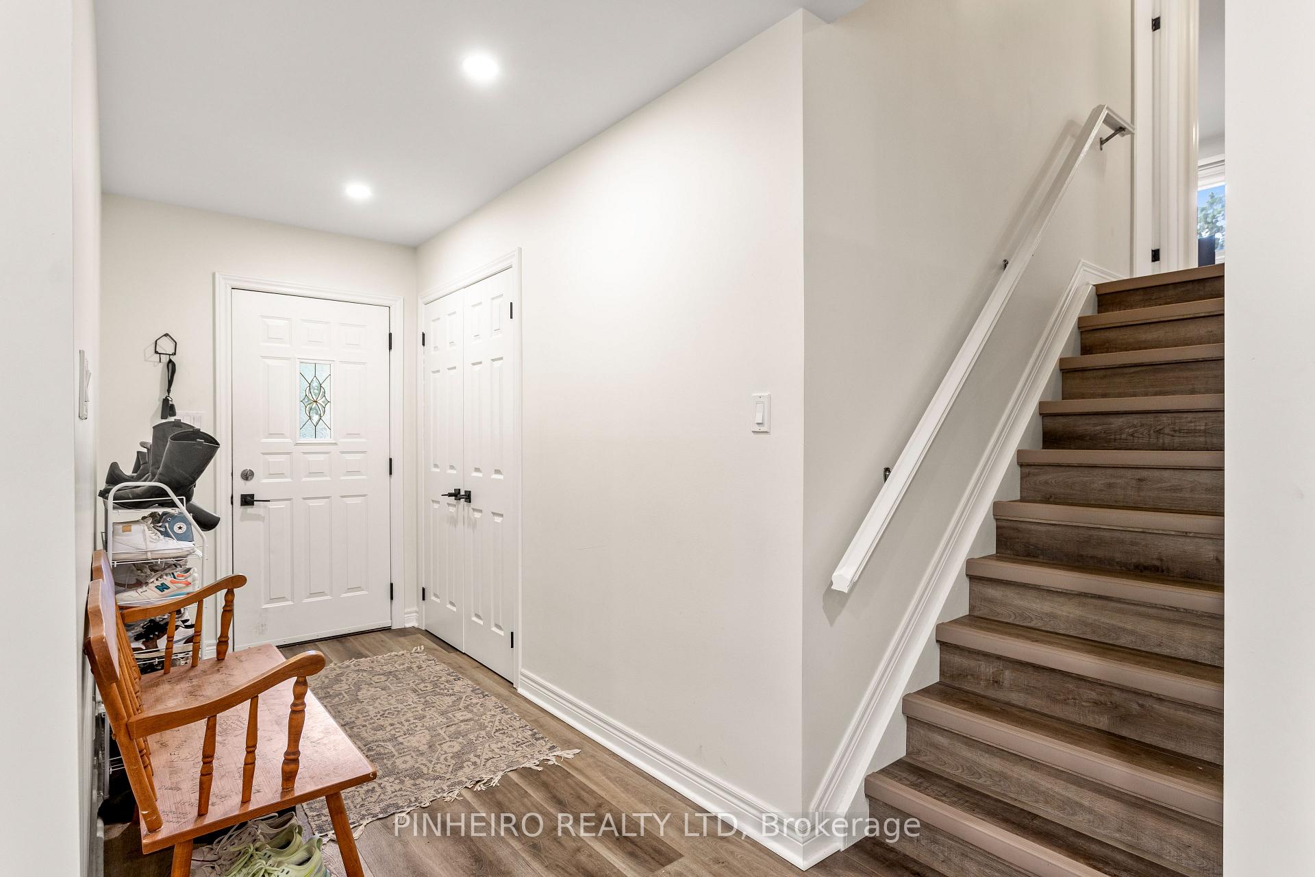 Photo 9 of 1543 Stoneybrook Crescent, London, North G — HOMEH