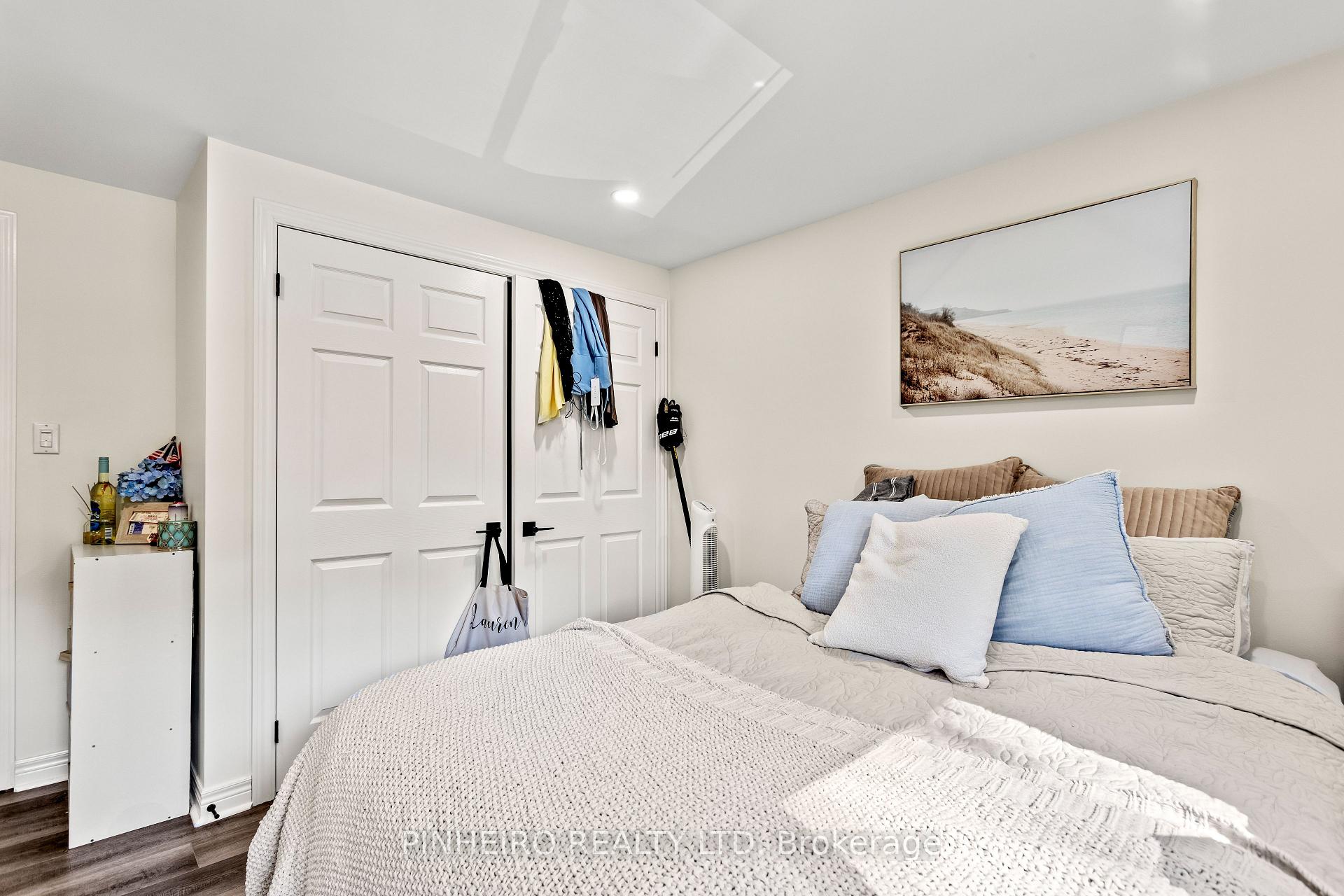 Photo 19 of 1543 Stoneybrook Crescent, London, North G — HOMEH