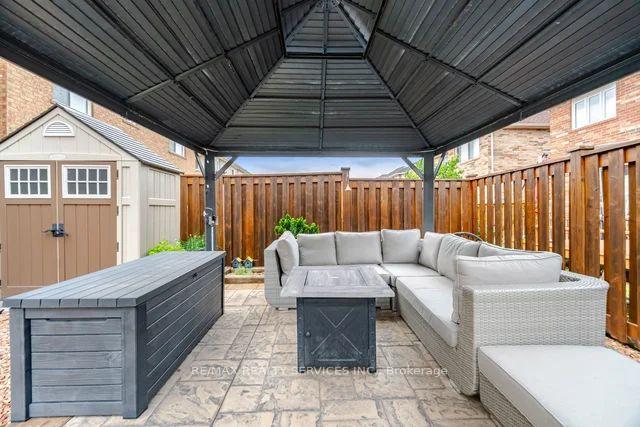 Photo 47 of 19 Thornbush Boulevard, Brampton, Fletcher's Meadow — HOMEH