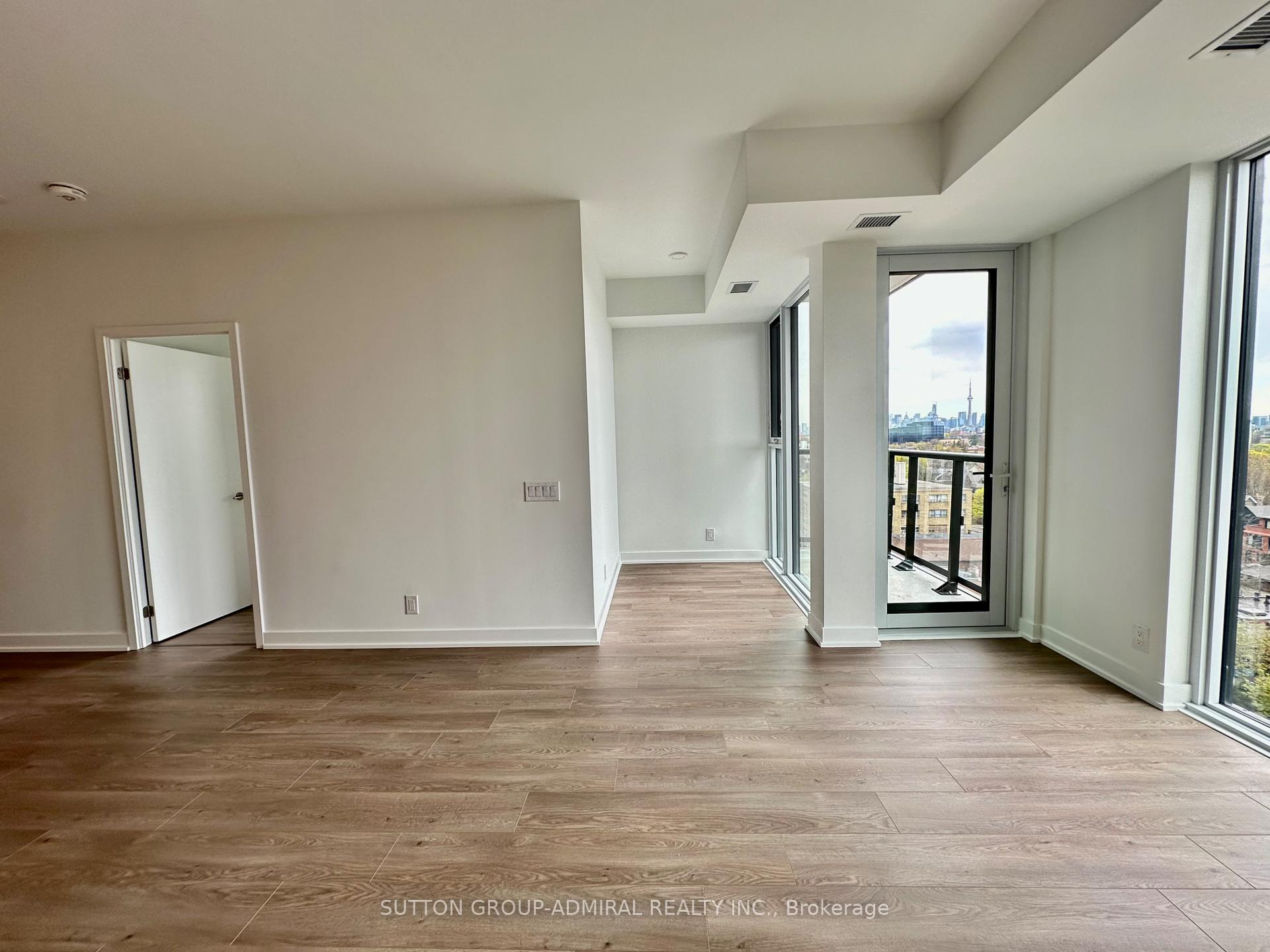 Photo 6 of Unit 903, 1660 Bloor Street W, Toronto, High Park North — HOMEH