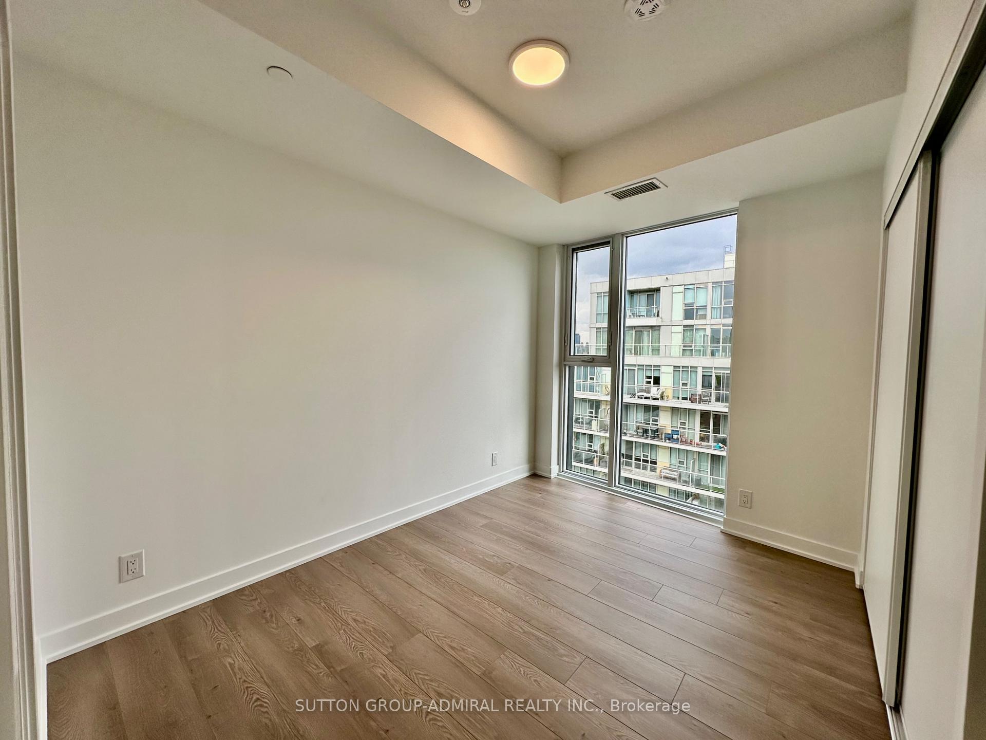 Photo 10 of Unit 903, 1660 Bloor Street W, Toronto, High Park North — HOMEH