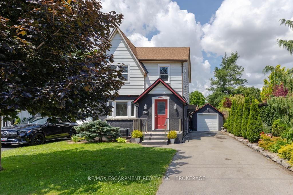 Photo 2 of 5701 Dorchester Road, Niagara Falls, Hospital — HOMEH