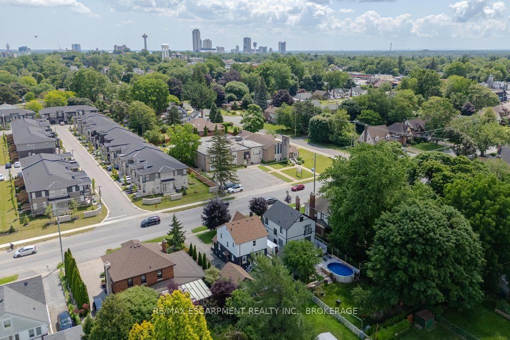 Photo 9 of 5701 Dorchester Road, Niagara Falls, Hospital — HOMEH