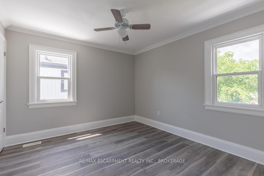 Photo 26 of 5701 Dorchester Road, Niagara Falls, Hospital — HOMEH