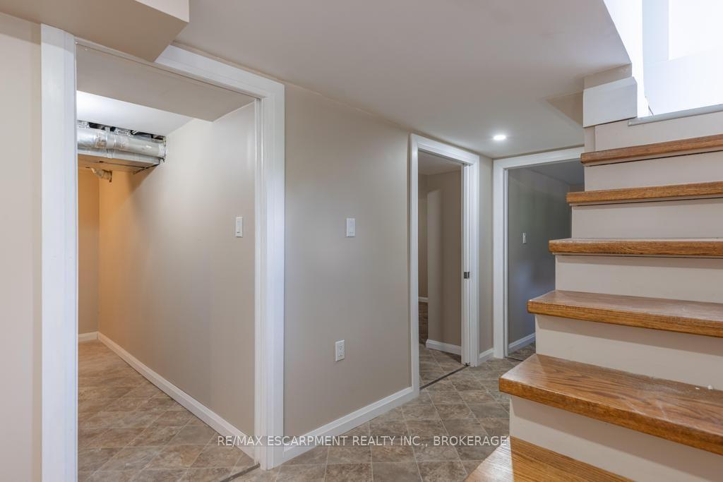 Photo 30 of 5701 Dorchester Road, Niagara Falls, Hospital — HOMEH