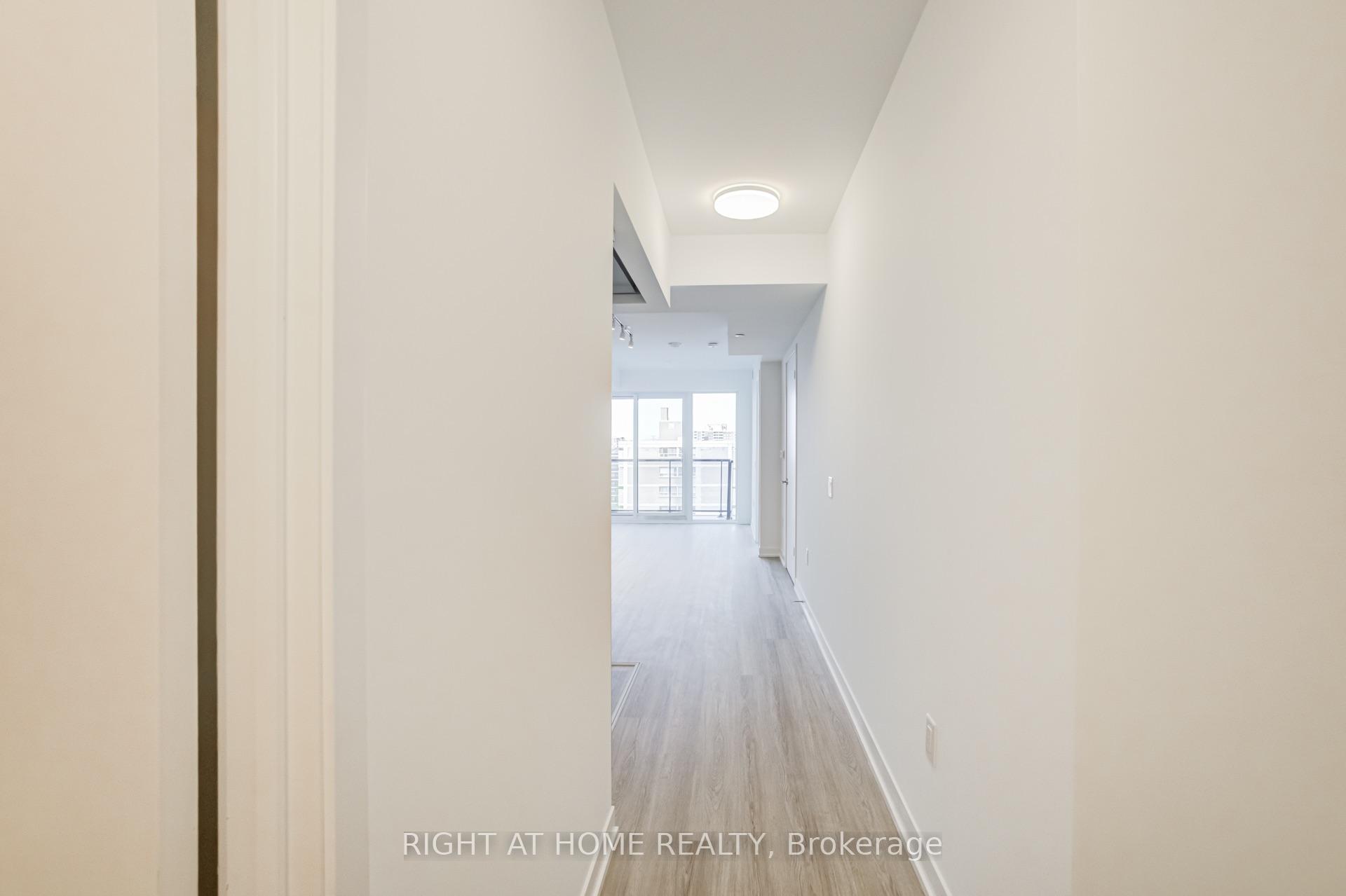 Photo 9 of Unit 907, 15 David Salomon Drive, Toronto, Flemingdon Park — HOMEH