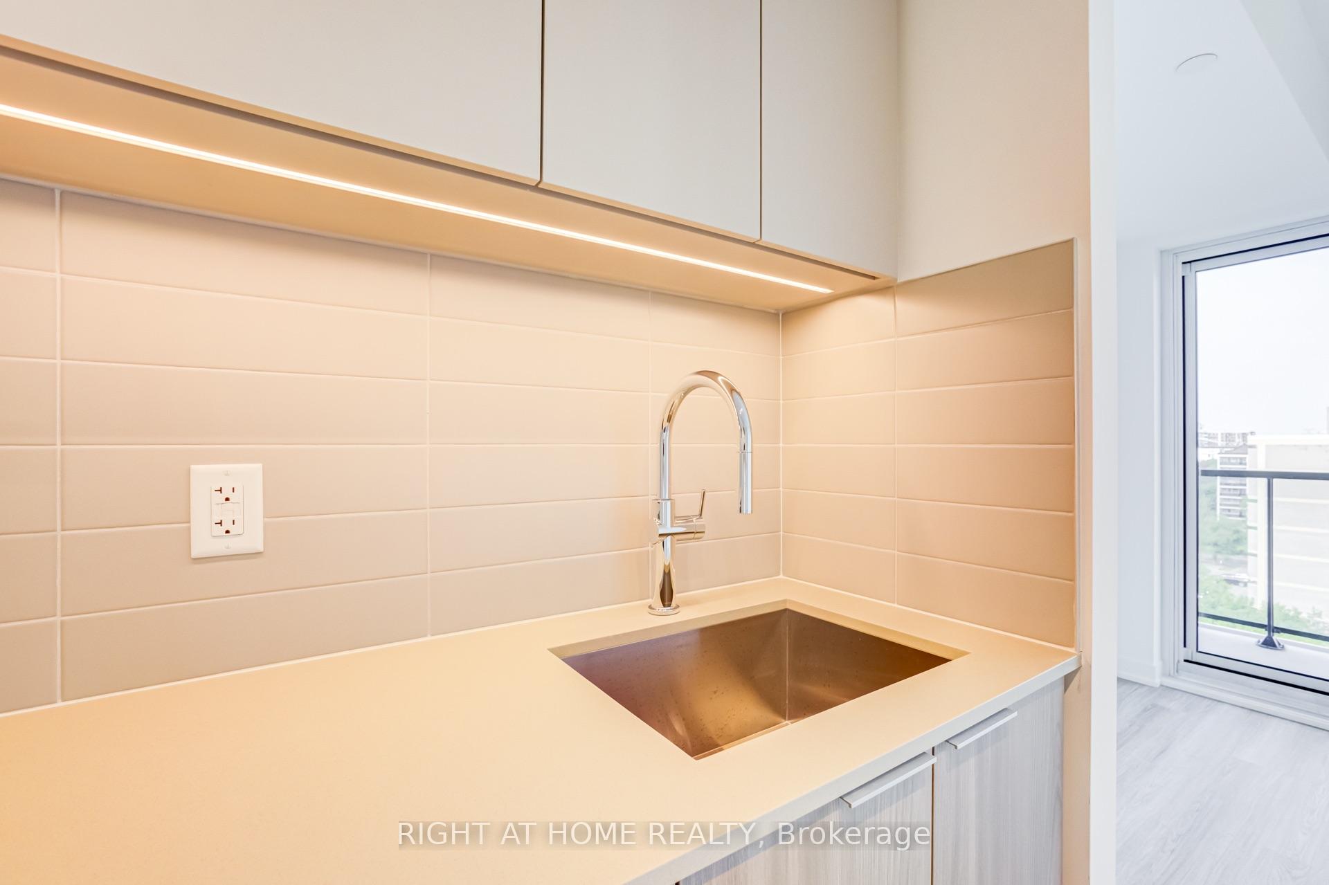 Photo 19 of Unit 907, 15 David Salomon Drive, Toronto, Flemingdon Park — HOMEH