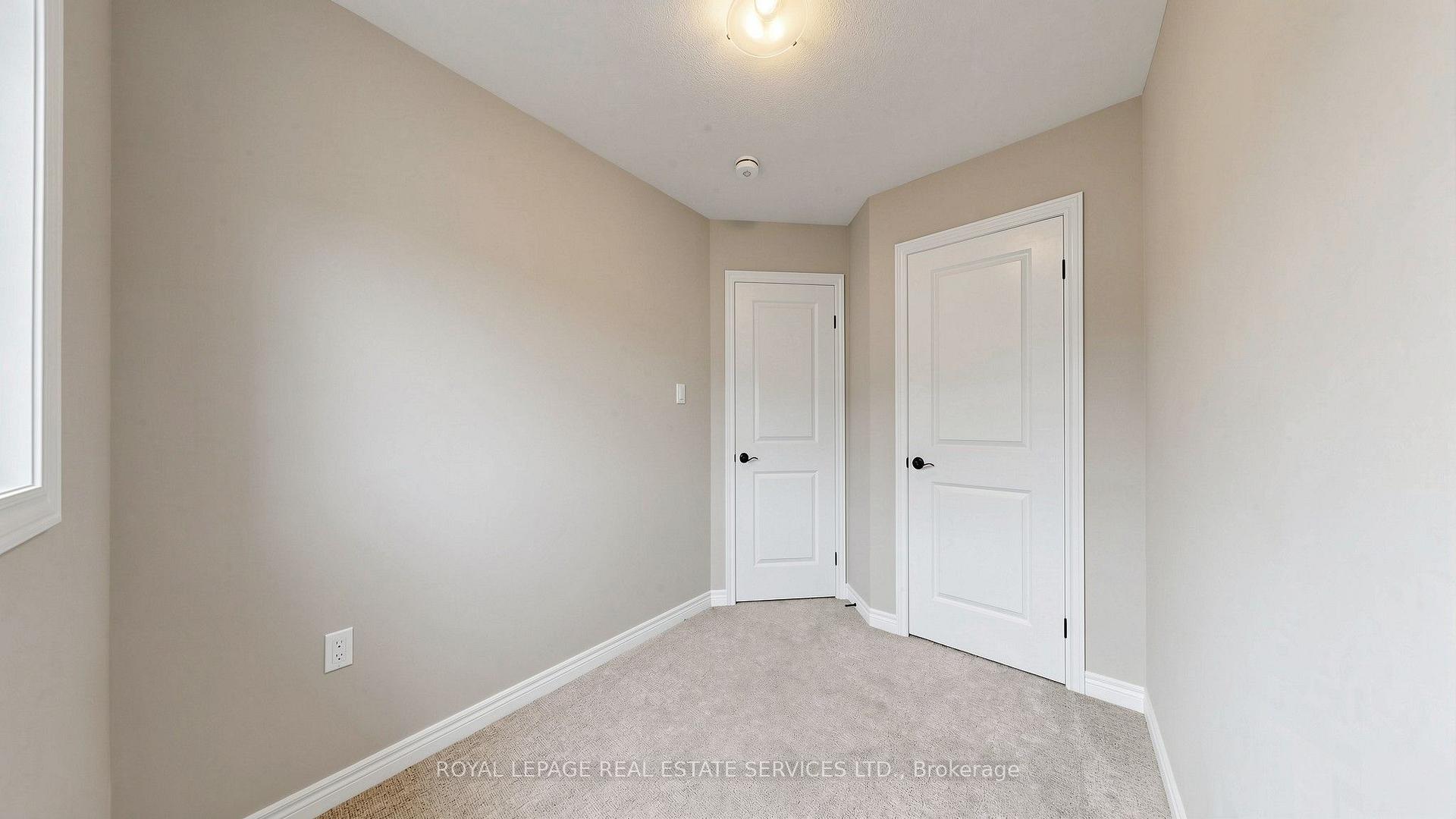 Photo 27 of 7 Birot Lane, Hamilton, Ancaster — HOMEH