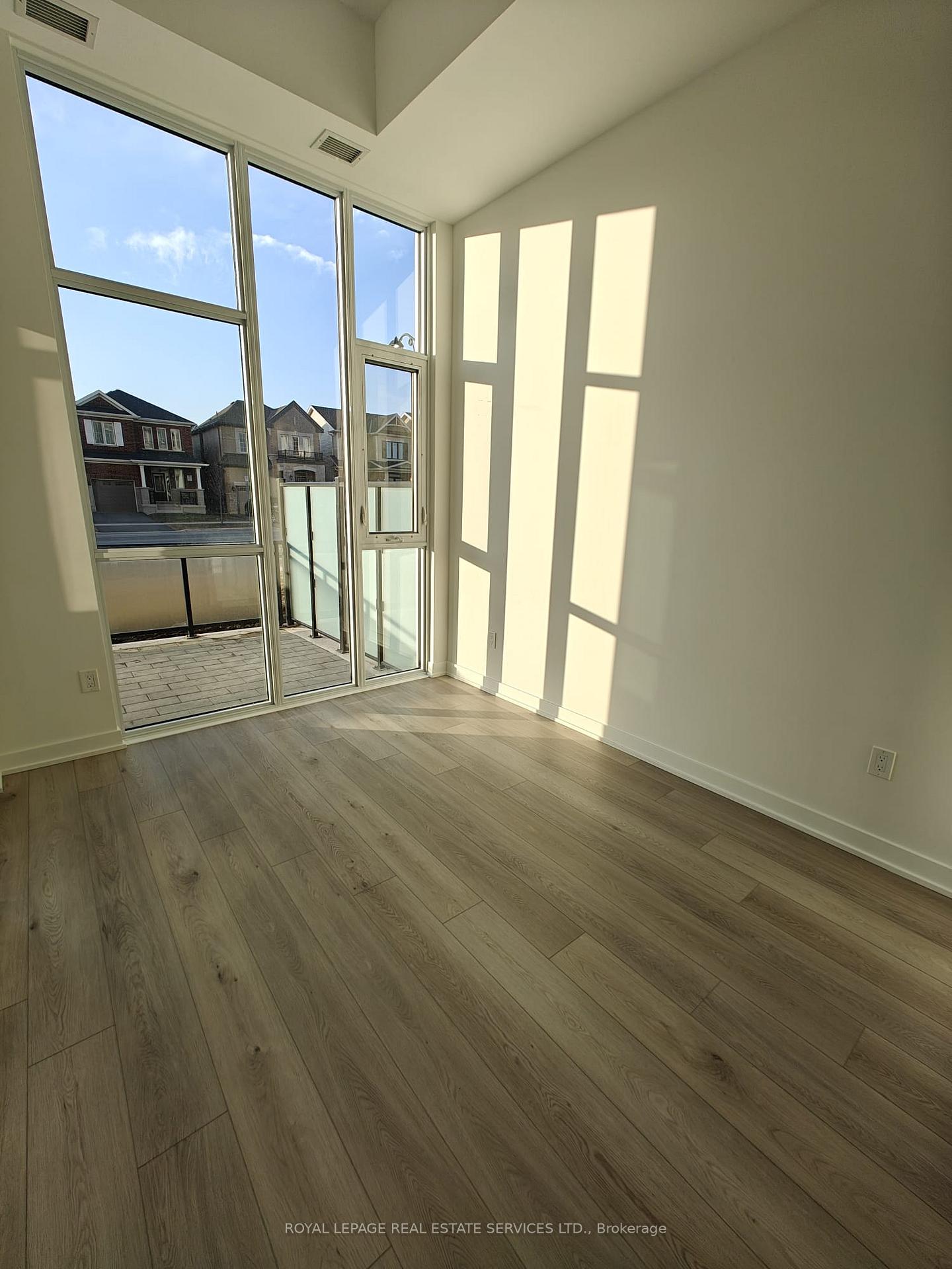 Photo 12 of Unit 102, 770 Whitlock Avenue, Milton, Cobban — HOMEH