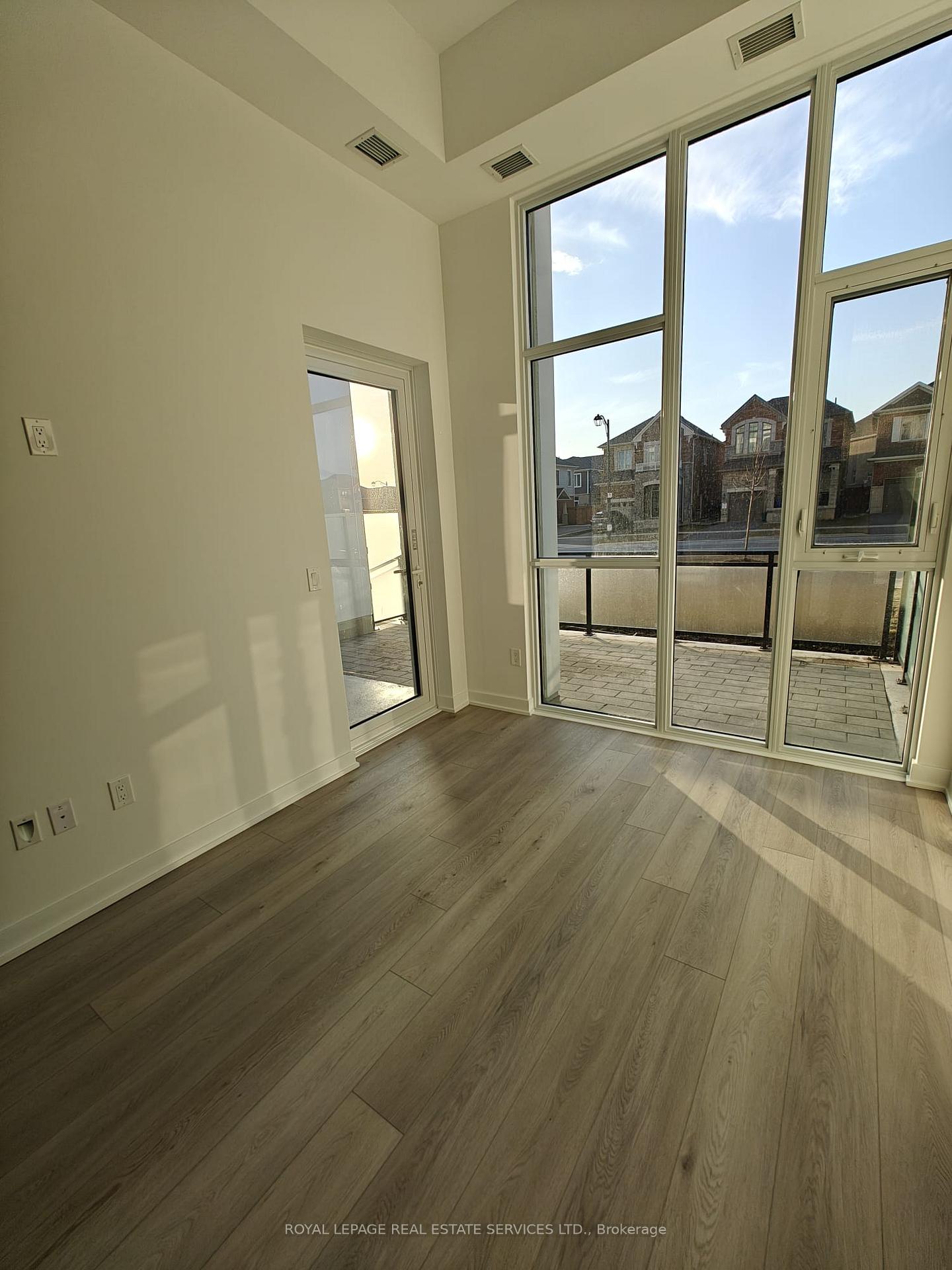 Photo 14 of Unit 102, 770 Whitlock Avenue, Milton, Cobban — HOMEH