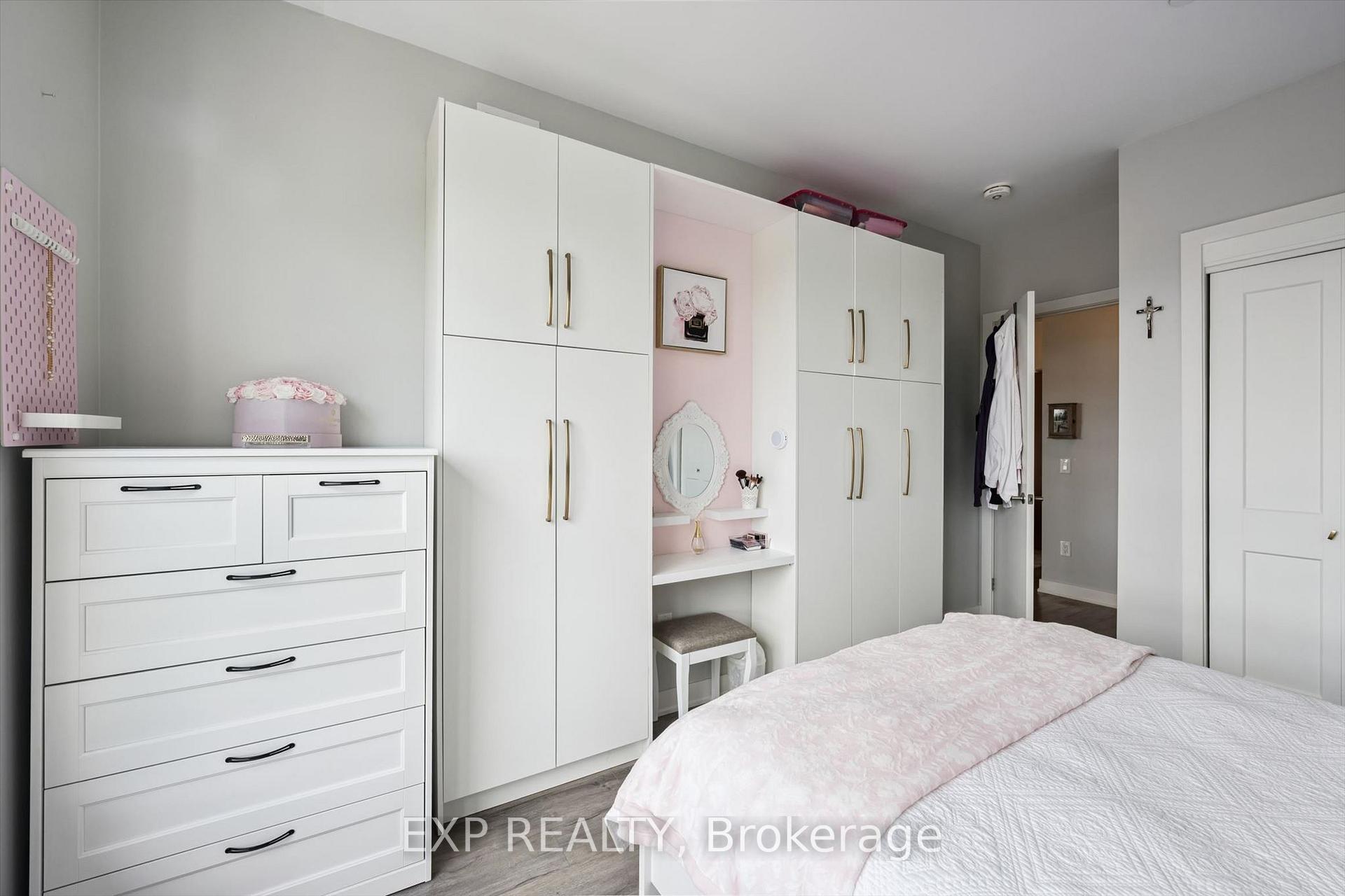 Photo 18 of 340 plains Road E, Burlington, LaSalle — HOMEH