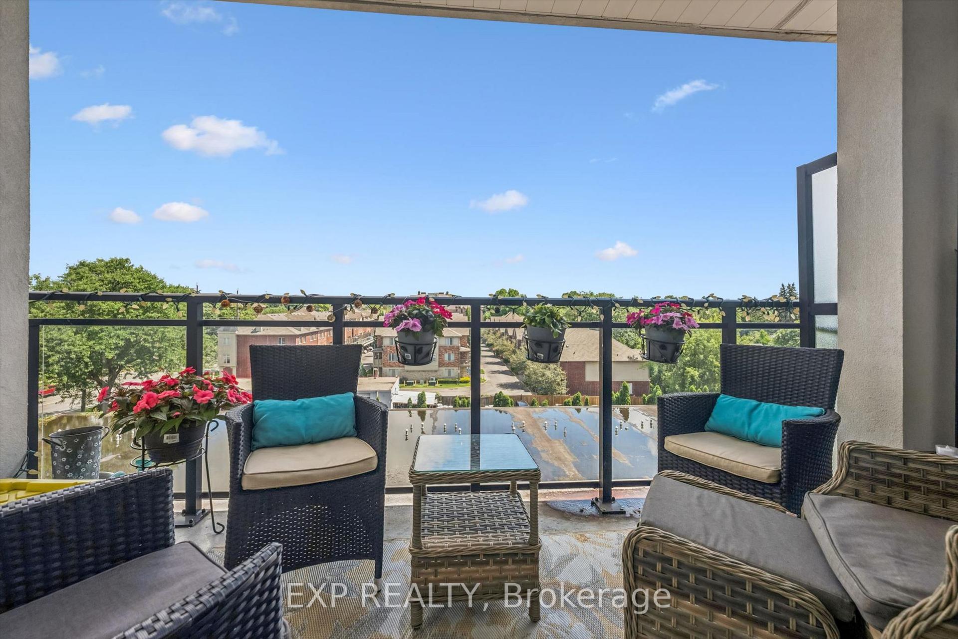 Photo 21 of 340 plains Road E, Burlington, LaSalle — HOMEH
