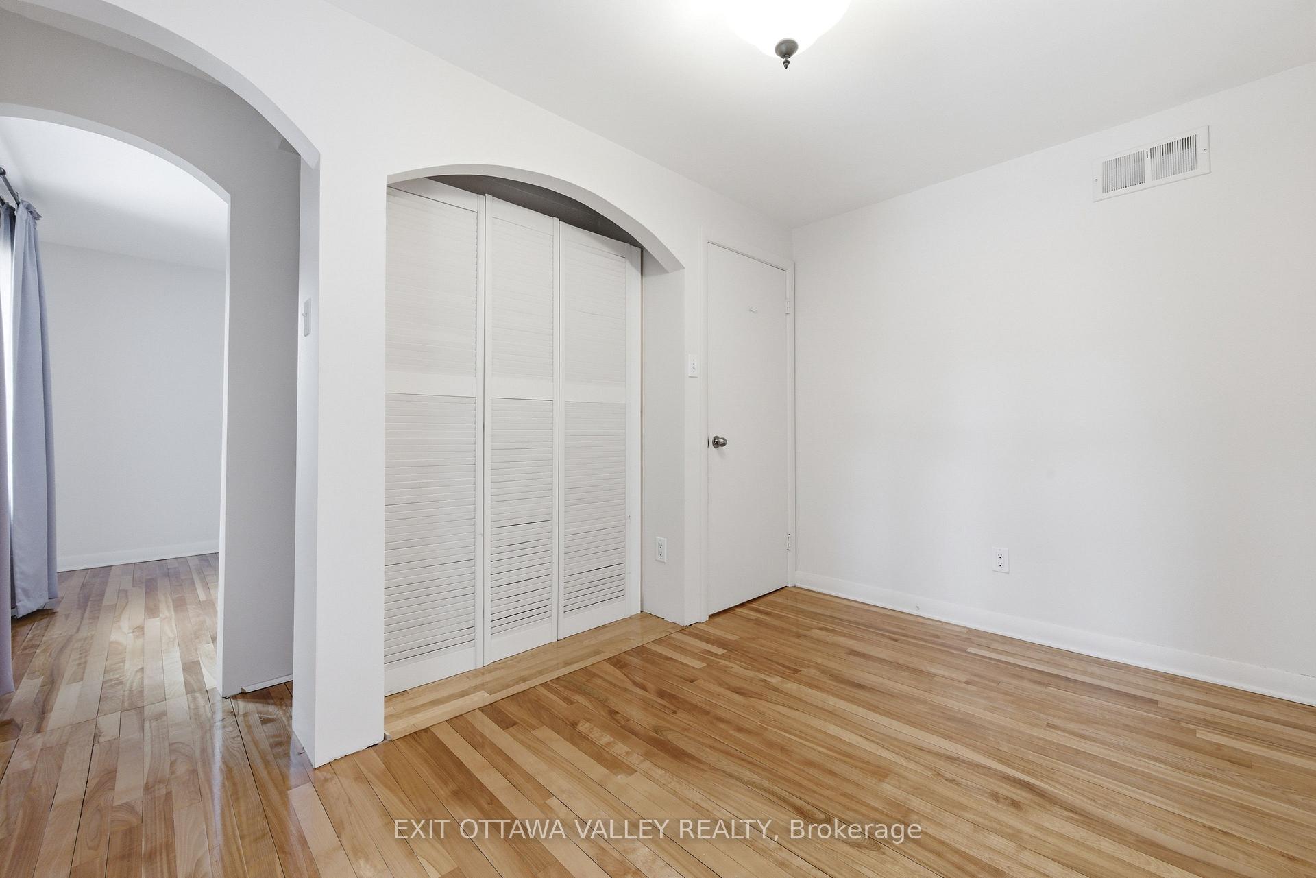 Photo 21 of 22 Cabot Place, Deep River, Deep River — HOMEH