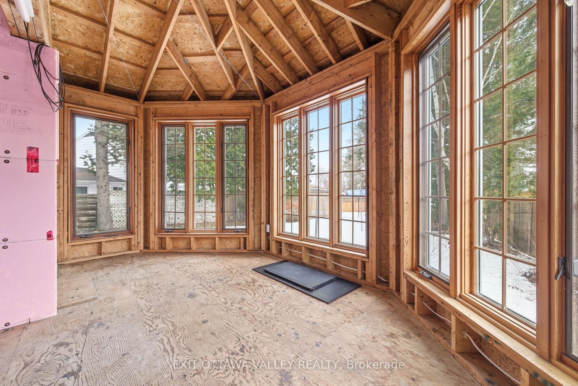 Photo 30 of 22 Cabot Place, Deep River, Deep River — HOMEH