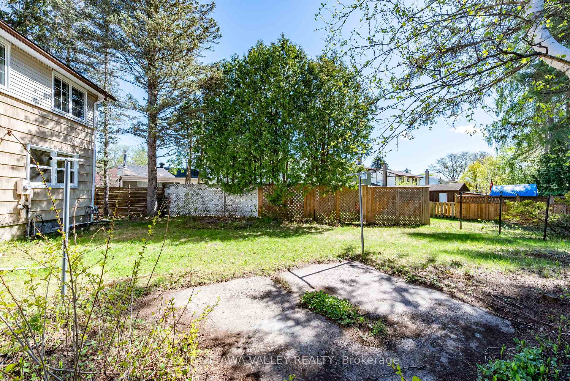 Photo 39 of 22 Cabot Place, Deep River, Deep River — HOMEH