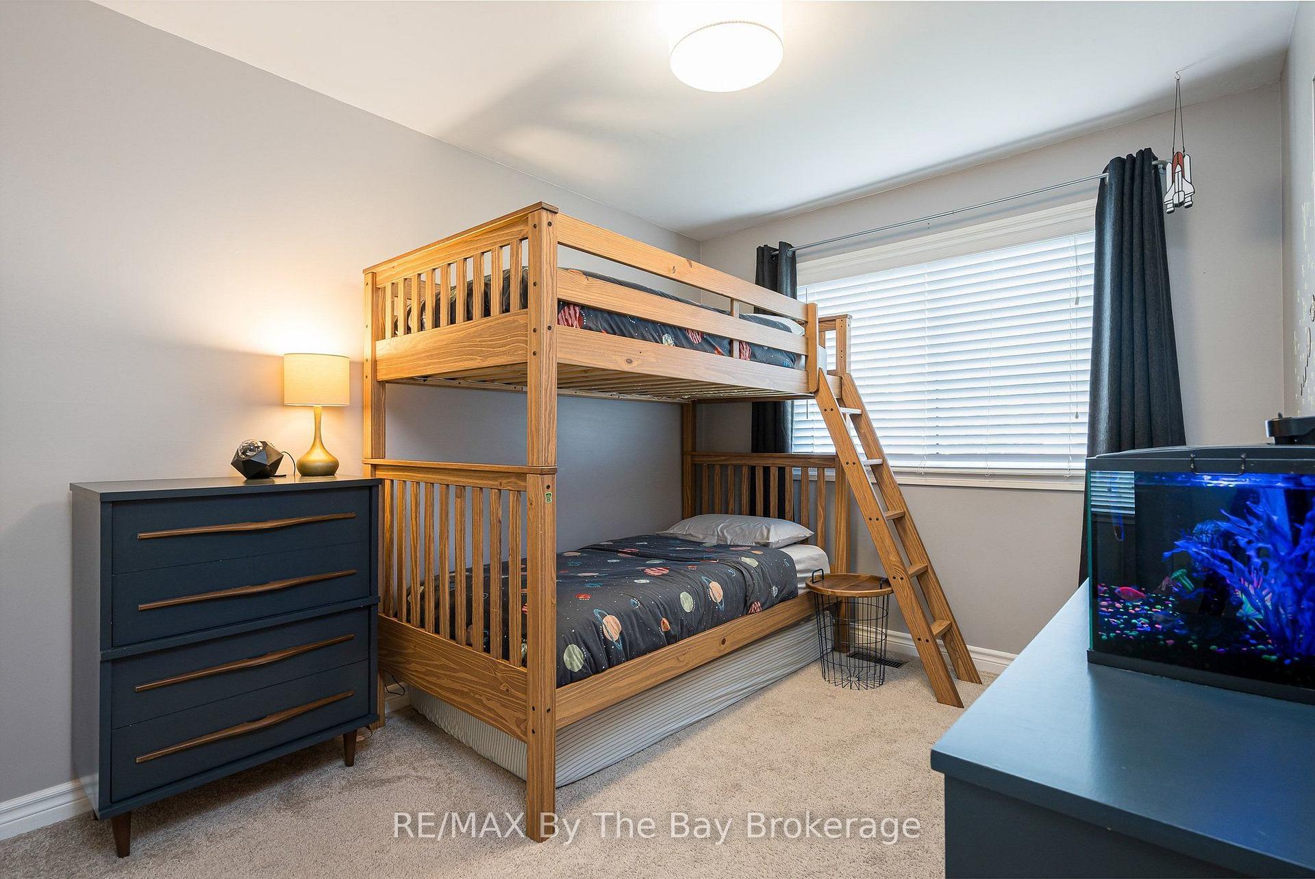 Photo 23 of 8 Harben Court, Collingwood — HOMEH