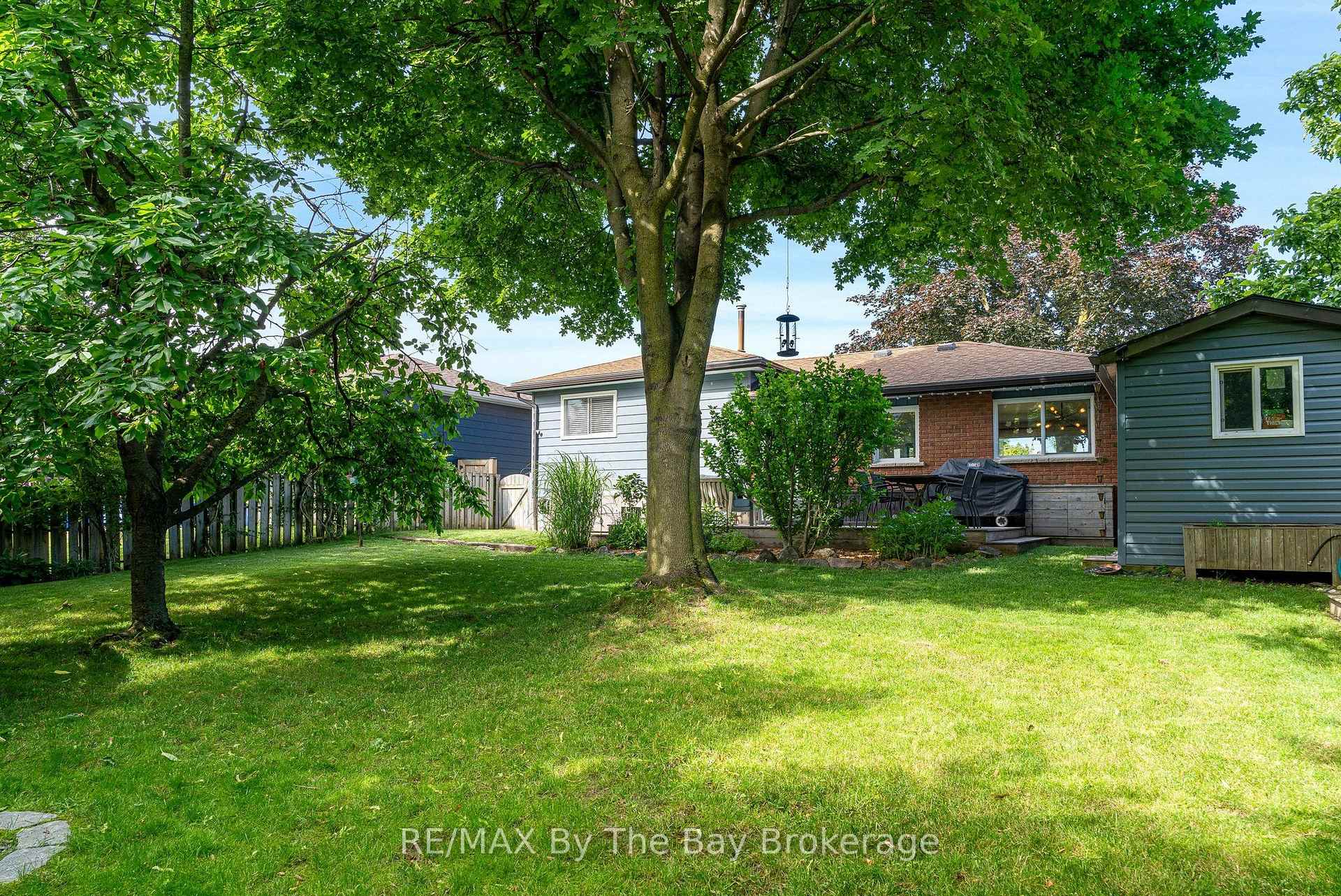 Photo 42 of 8 Harben Court, Collingwood — HOMEH
