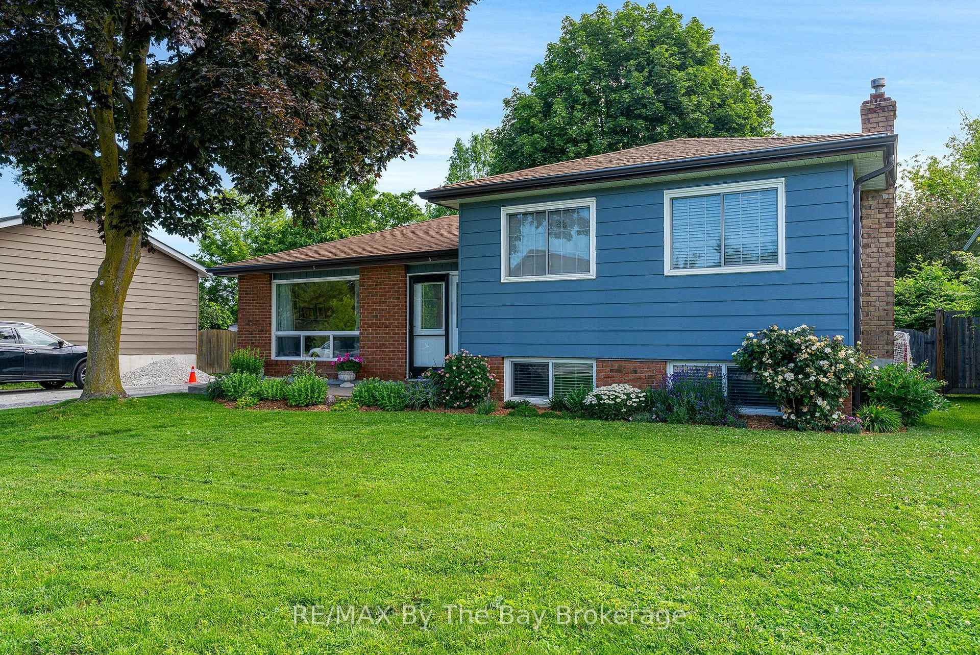 Photo 45 of 8 Harben Court, Collingwood — HOMEH