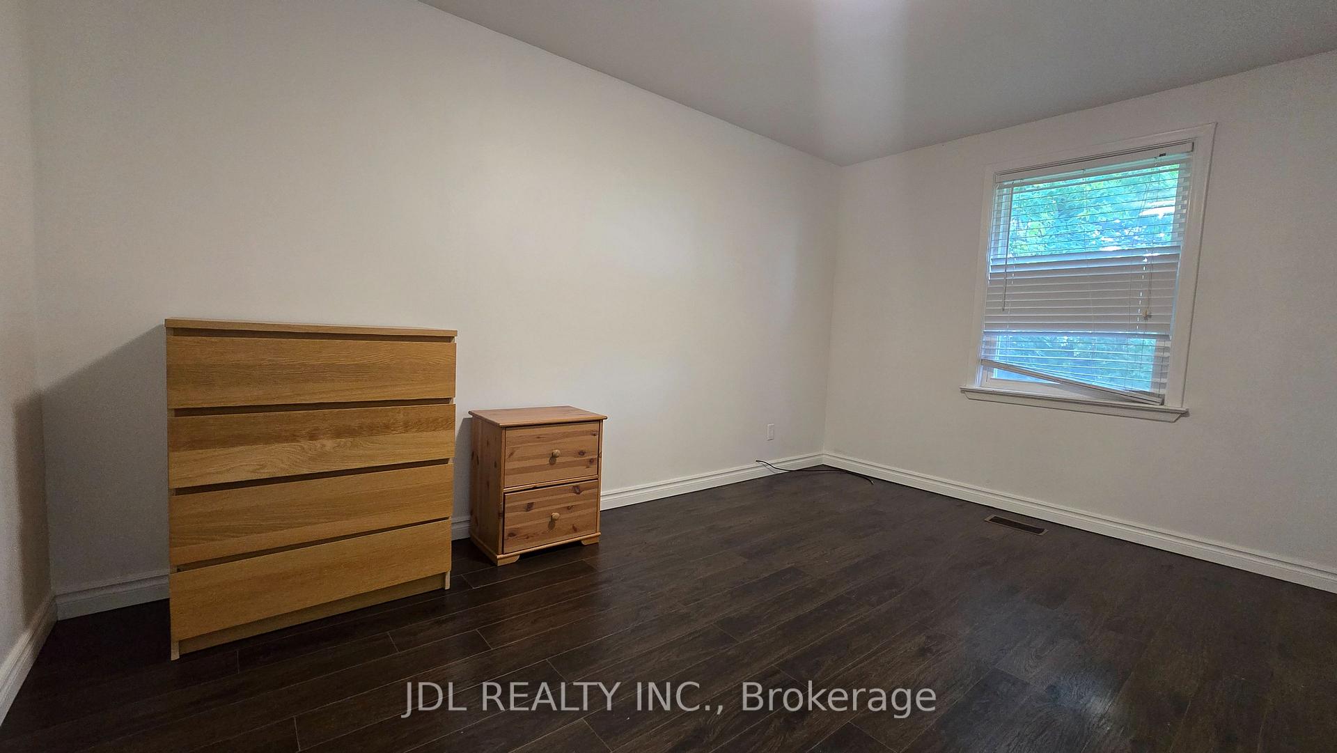 Photo 2 of Unit Room MC, 68 Meadowview Avenue, Markham, Grandview — HOMEH