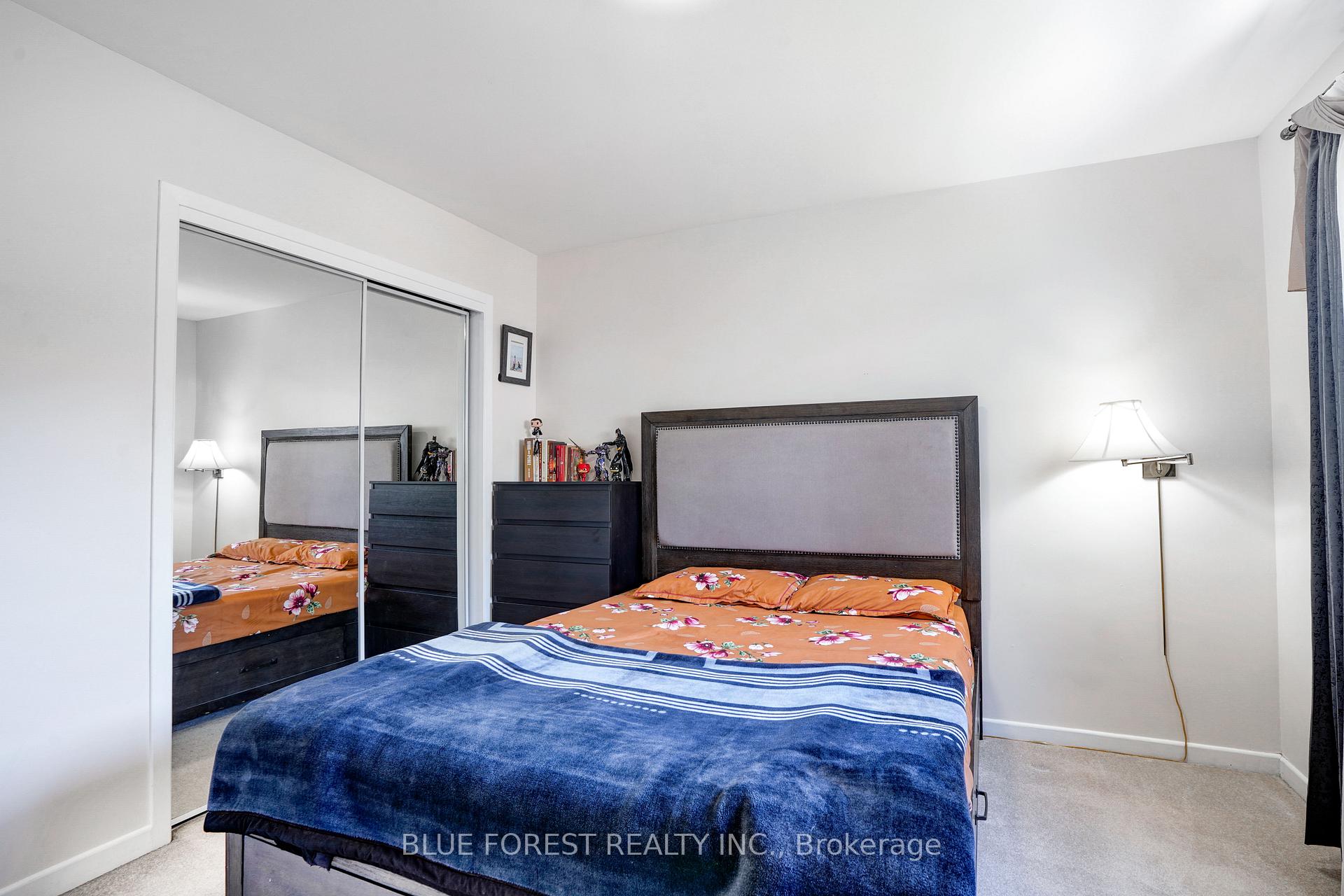 Photo 20 of 23 Fox Mill Crescent, London, South N — HOMEH