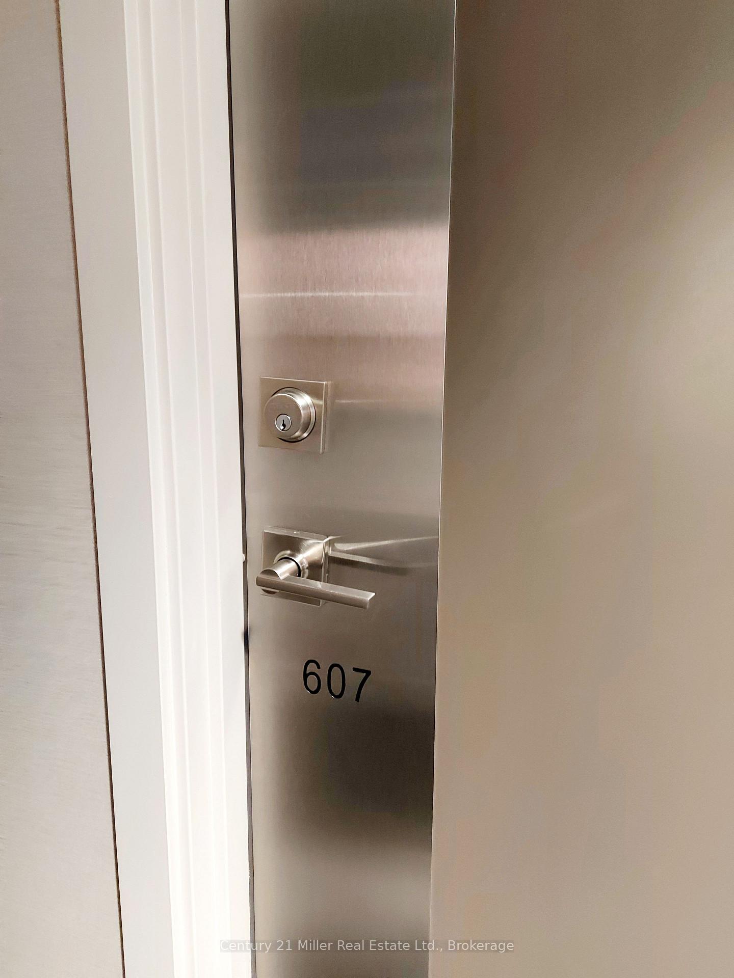 Photo 4 of Unit 607, 2087 Fairview Street, Burlington, Freeman — HOMEH