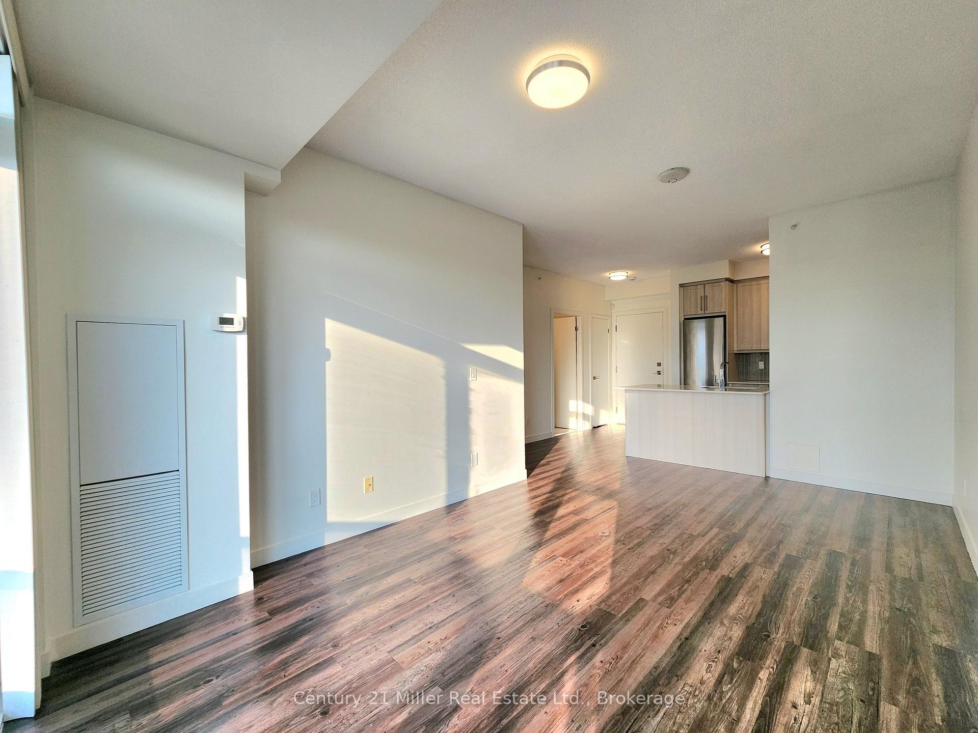 Photo 8 of Unit 607, 2087 Fairview Street, Burlington, Freeman — HOMEH