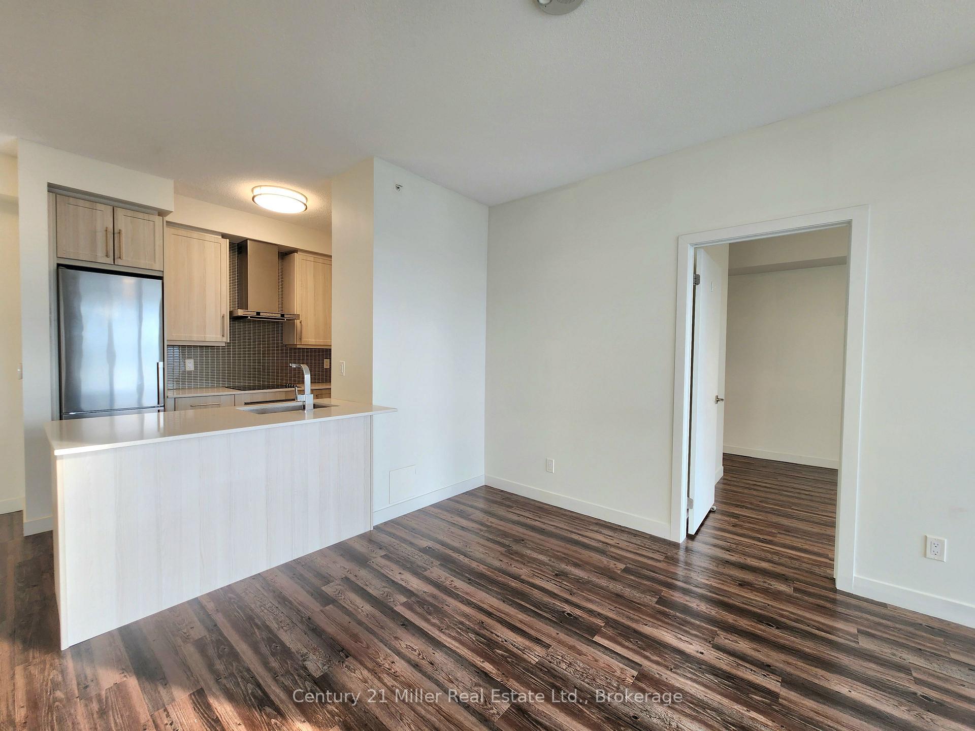 Photo 10 of Unit 607, 2087 Fairview Street, Burlington, Freeman — HOMEH