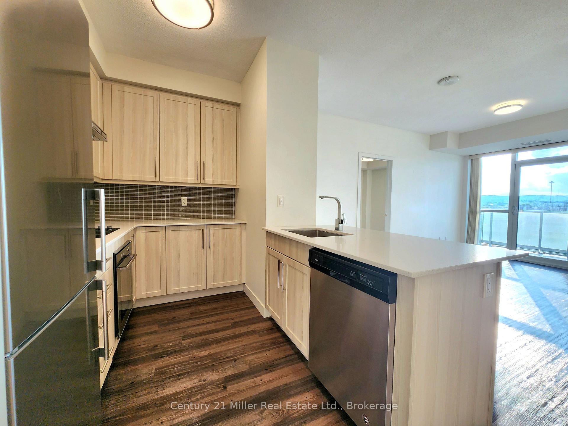 Photo 13 of Unit 607, 2087 Fairview Street, Burlington, Freeman — HOMEH