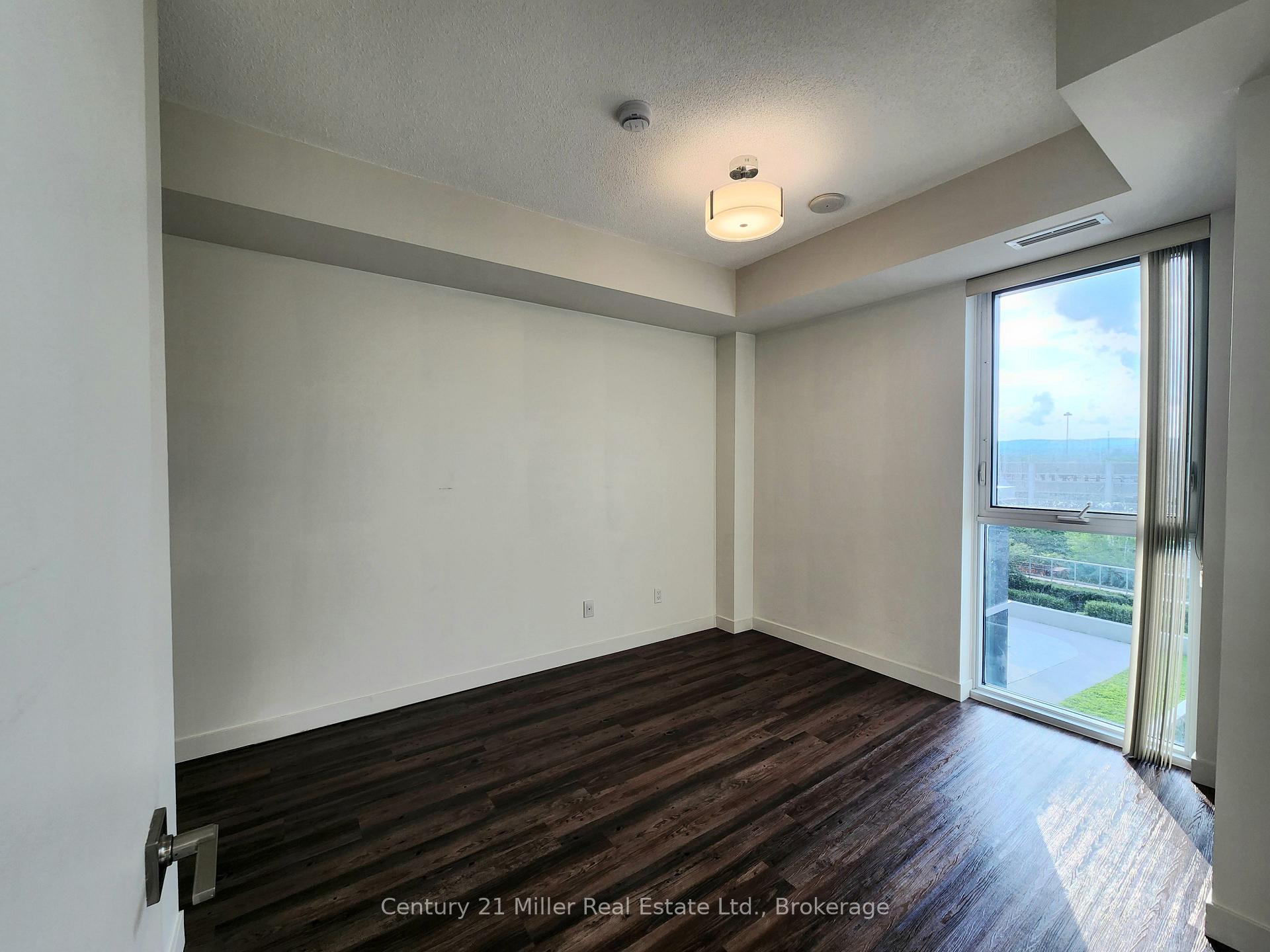 Photo 17 of Unit 607, 2087 Fairview Street, Burlington, Freeman — HOMEH