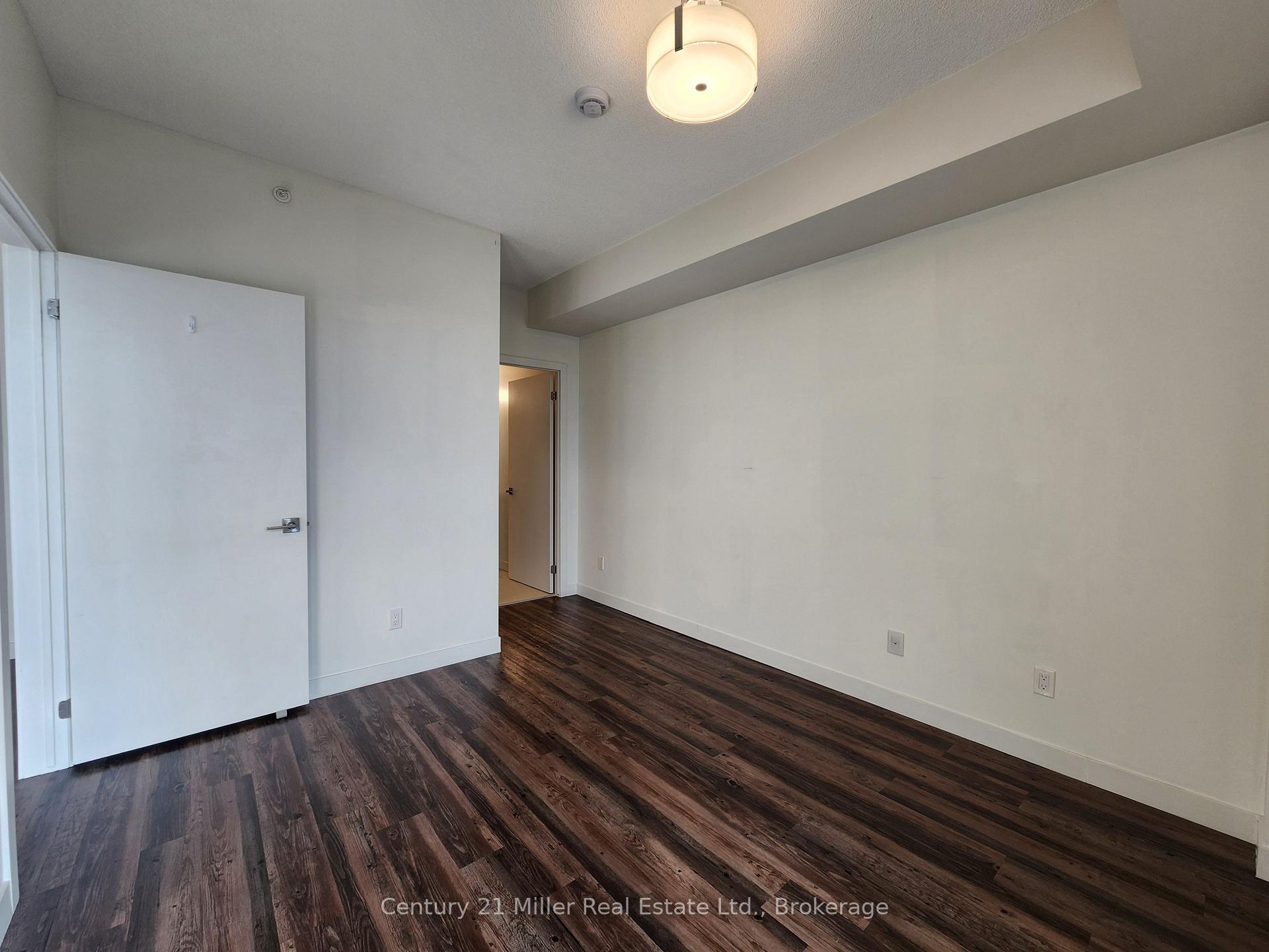 Photo 20 of Unit 607, 2087 Fairview Street, Burlington, Freeman — HOMEH