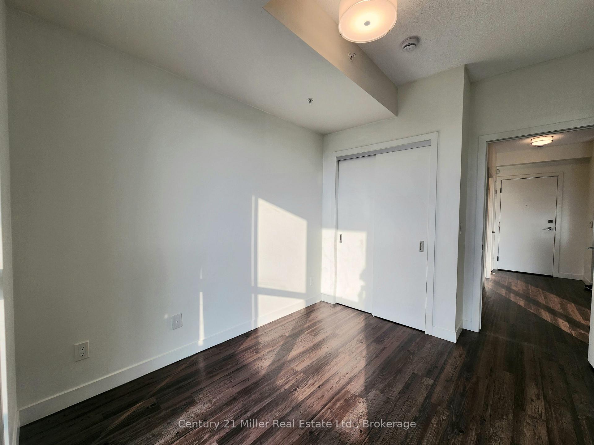 Photo 25 of Unit 607, 2087 Fairview Street, Burlington, Freeman — HOMEH