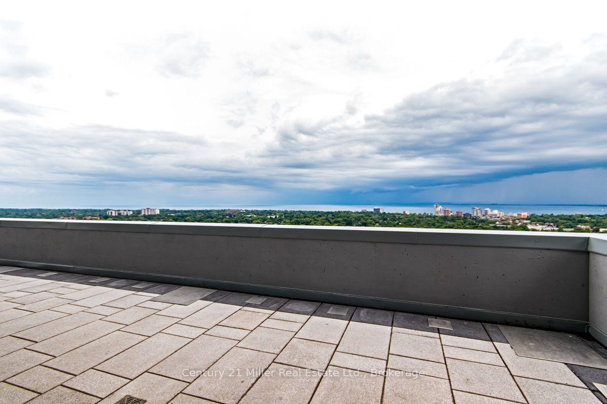 Photo 48 of Unit 607, 2087 Fairview Street, Burlington, Freeman — HOMEH