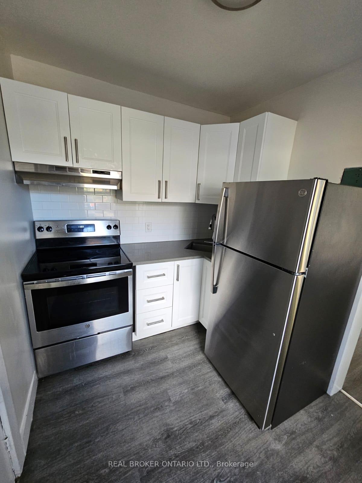 Photo 9 of Unit 1, 983 Main Street E, Hamilton, Crown Point — HOMEH