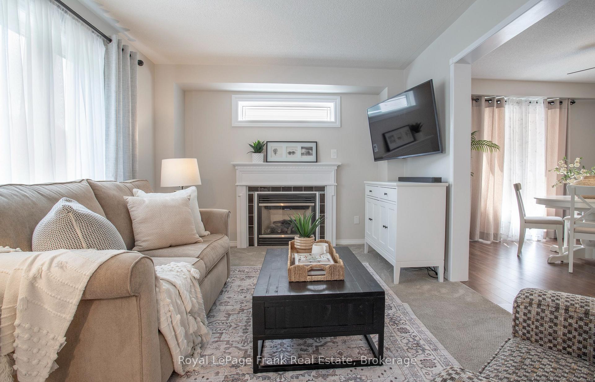 Photo 9 of 78 Vanguard Drive, Whitby, Brooklin — HOMEH