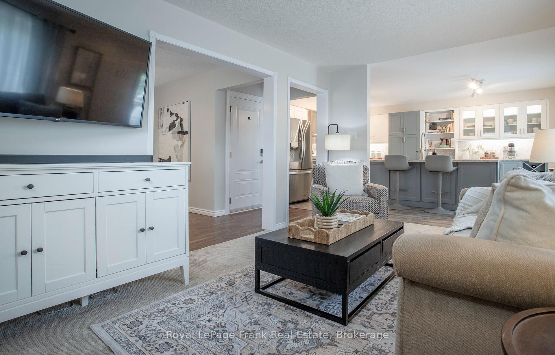 Photo 11 of 78 Vanguard Drive, Whitby, Brooklin — HOMEH