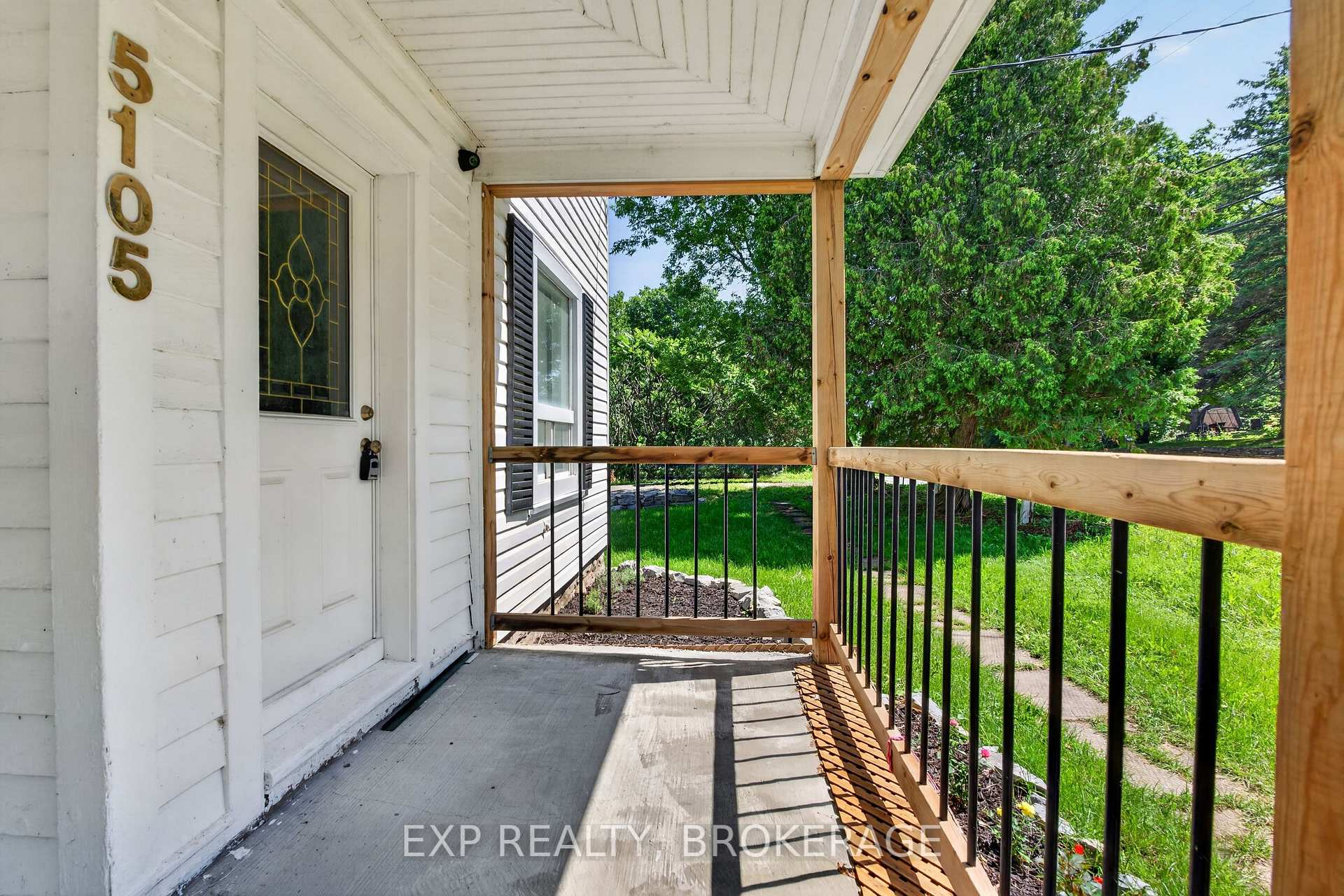 Photo 4 of 5105 Battersea Road, Frontenac, Frontenac South — HOMEH