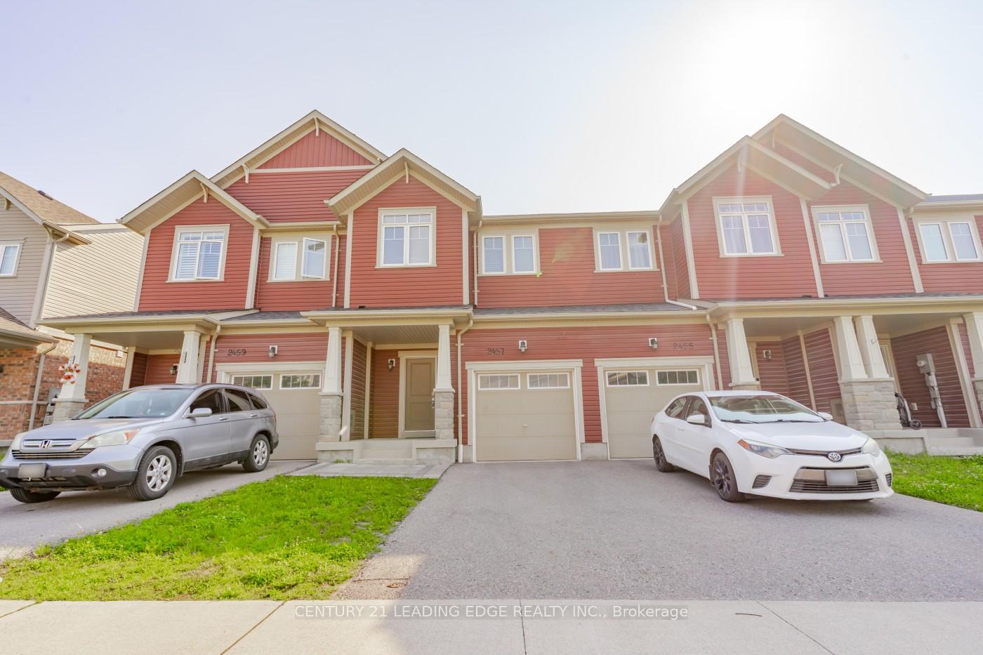 Front of 2457 Hill Rise Street