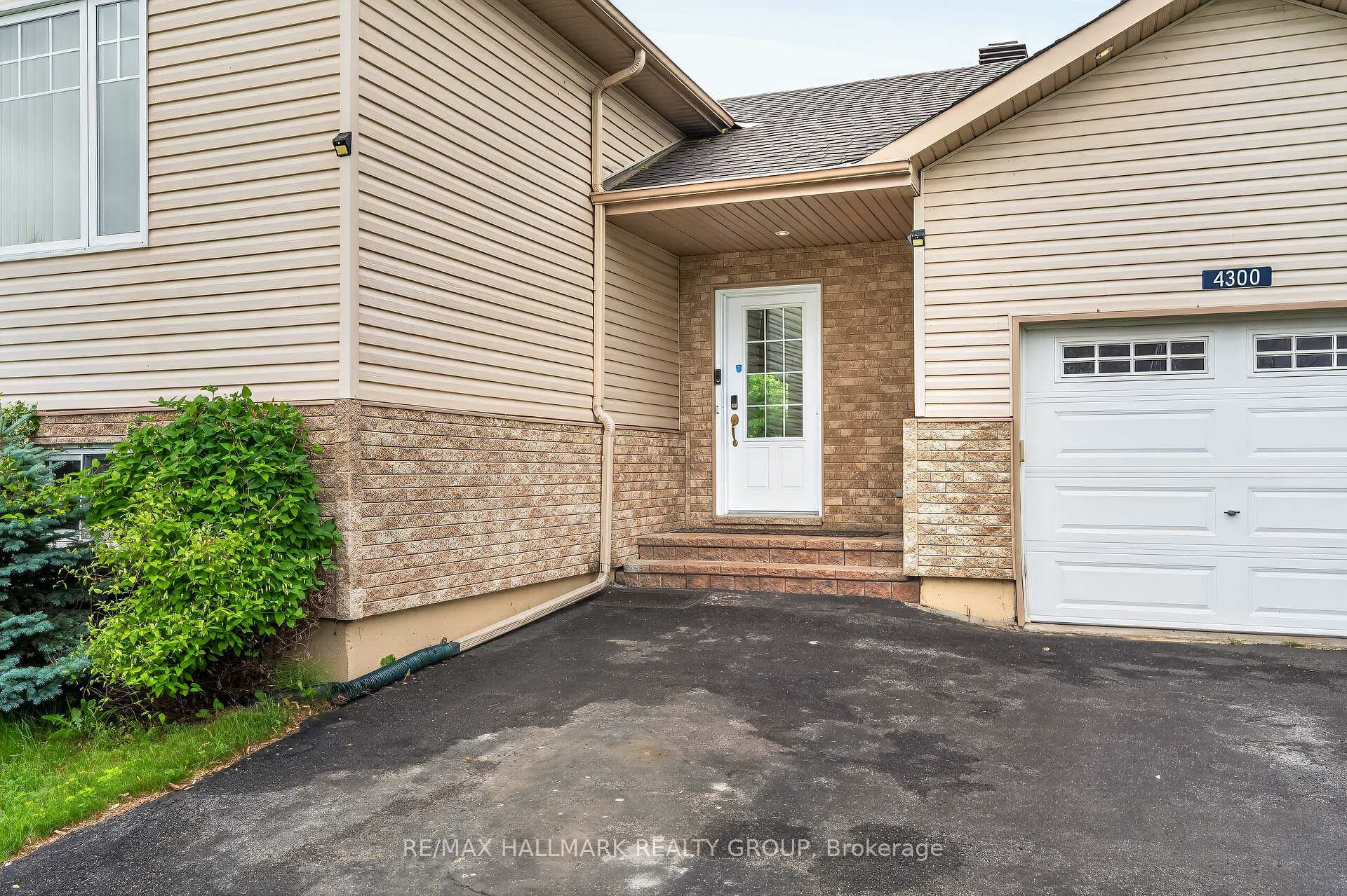 Photo 4 of 4300 Schell Street, South Dundas, South Dundas (Williamsburgh) Twp — HOMEH